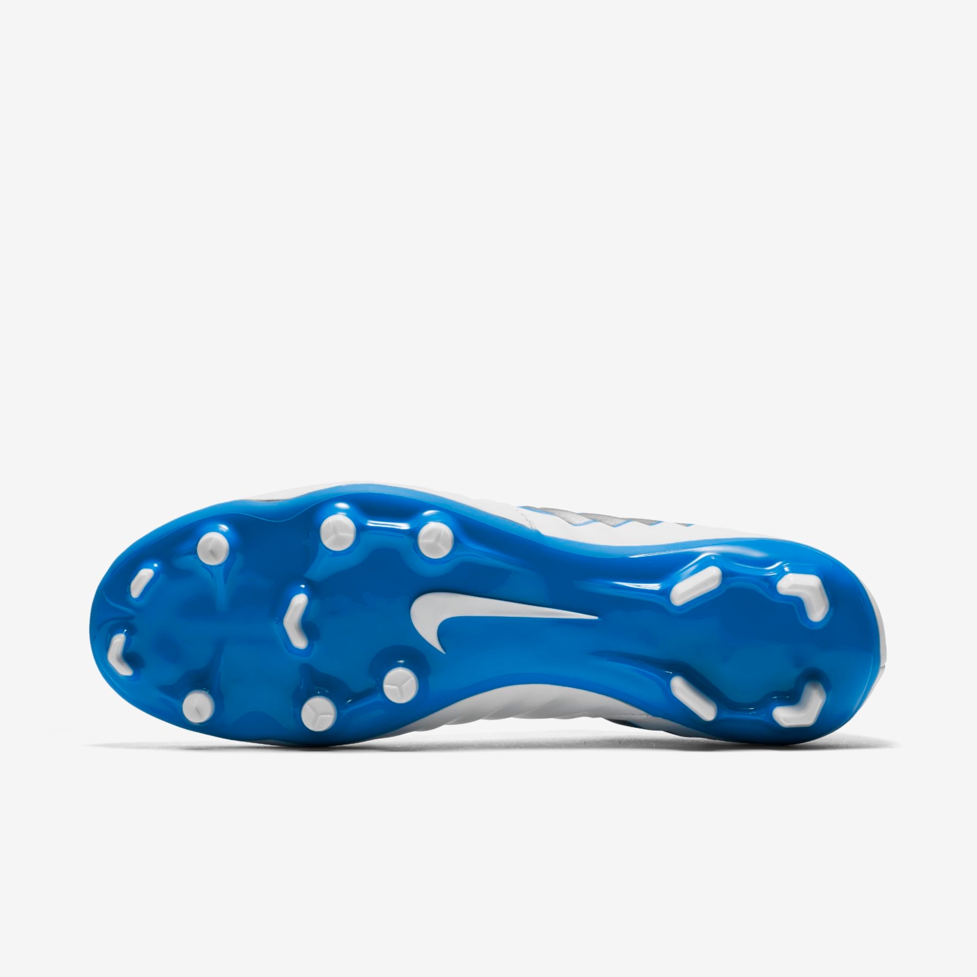 Chuteira Nike Tiempo Legend VII Academy Campo - Foto 2