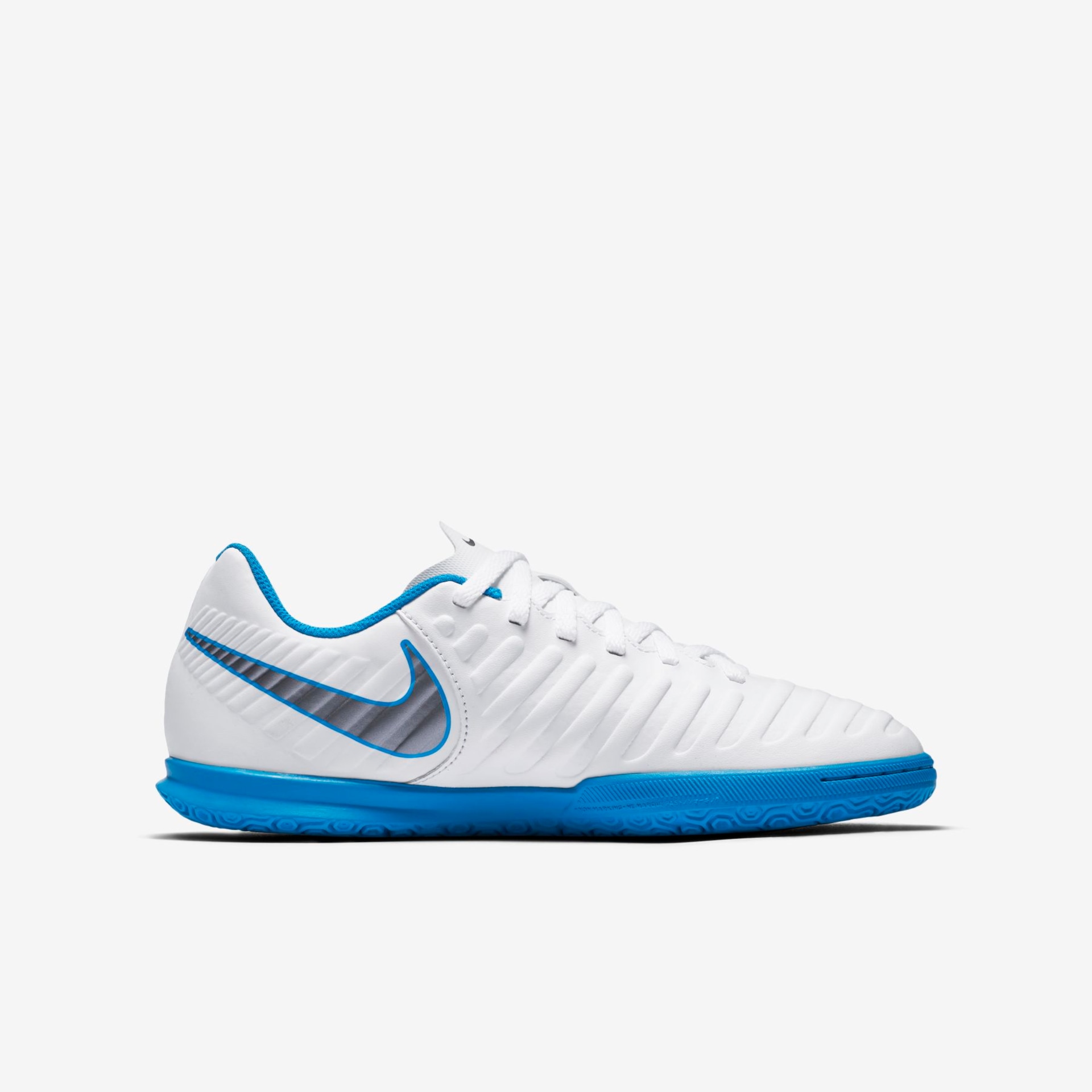 Chuteira Nike Tiempo Legend VII Club Infantil Futsal - Foto 3