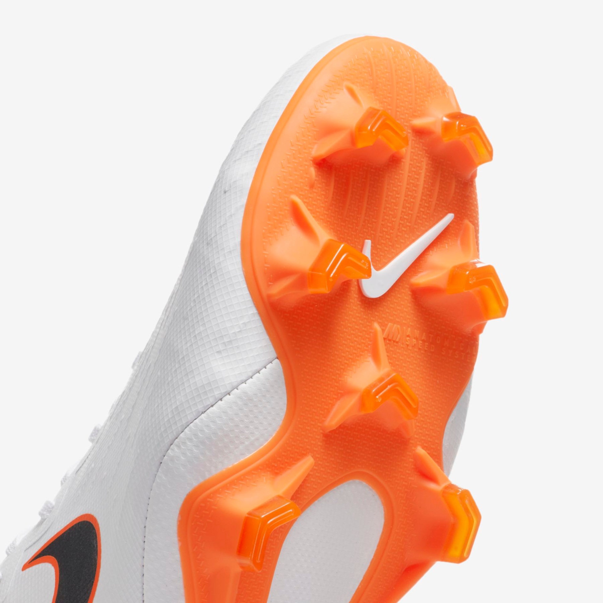 Chuteira Nike Mercurial Vapor XII Pro Campo - Foto 7