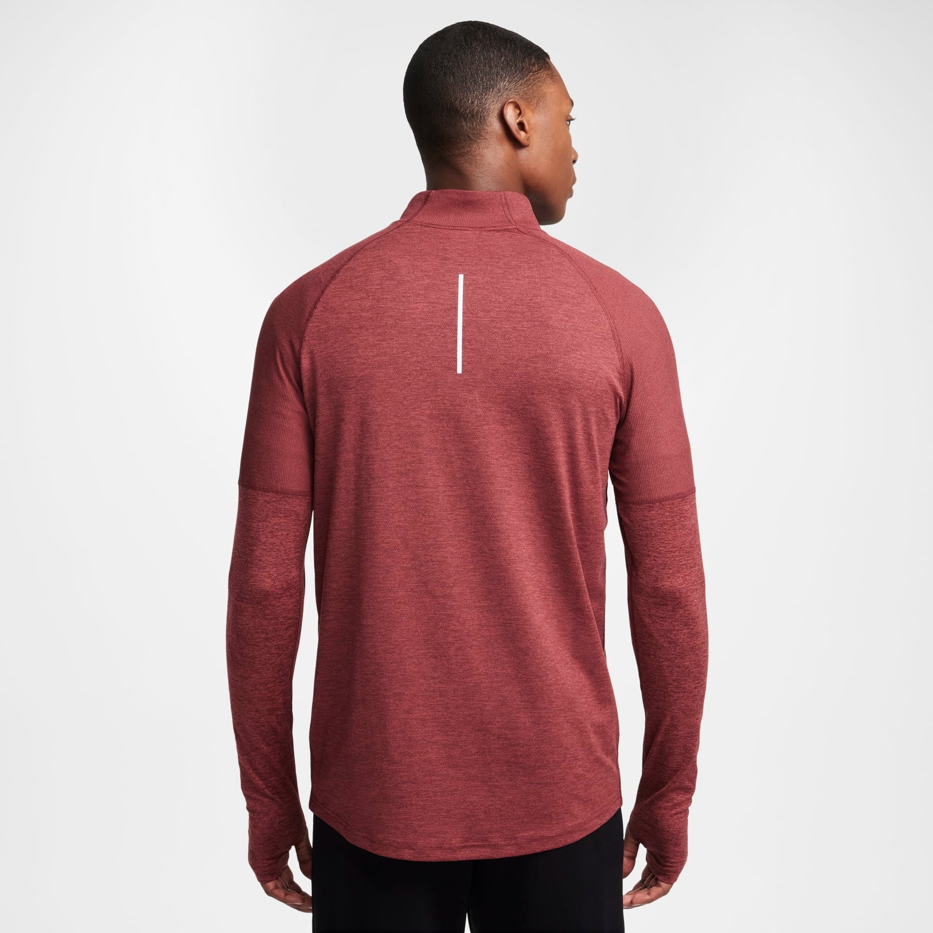 Camiseta Nike Element Masculina - Foto 2