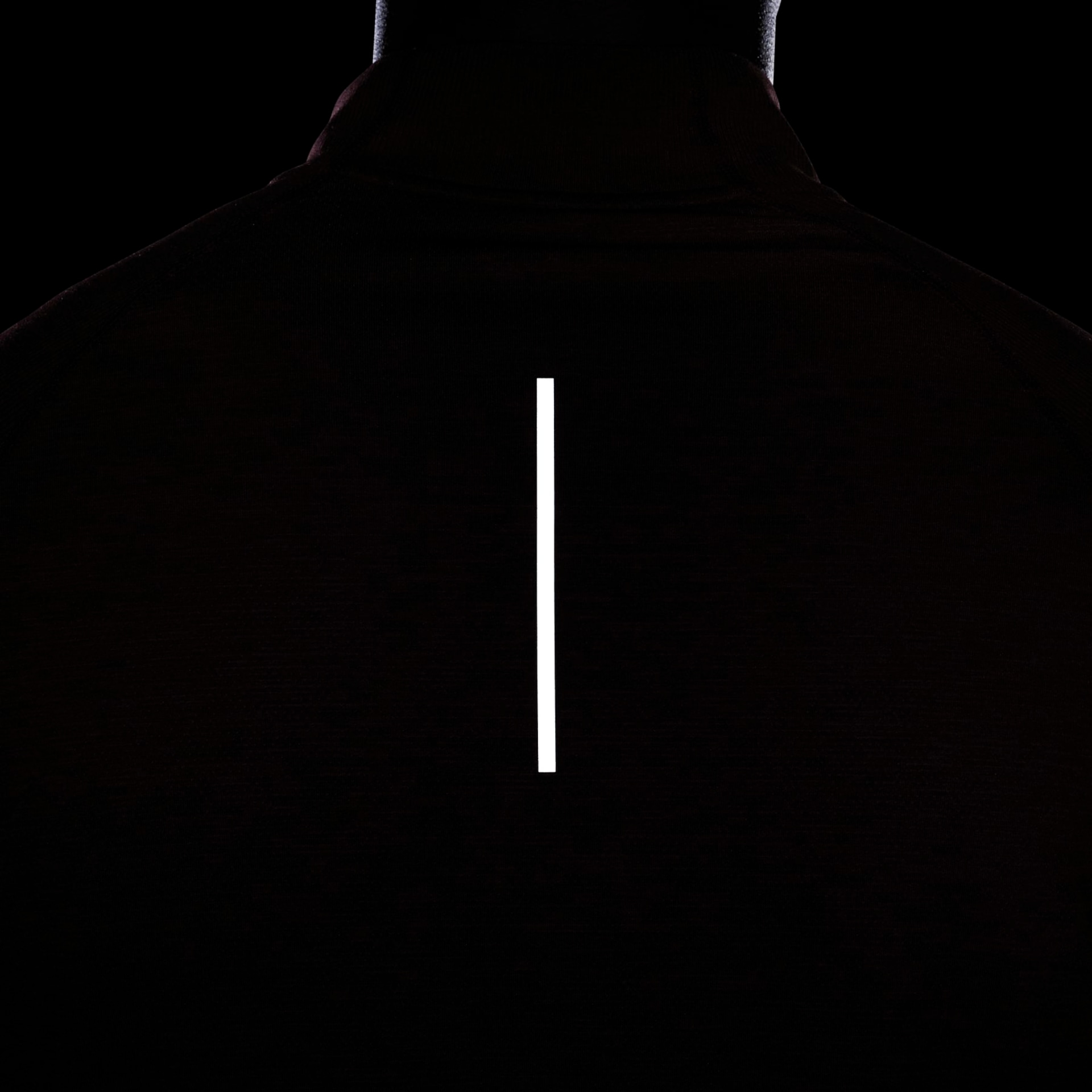 Camiseta Nike Element Masculina - Foto 9