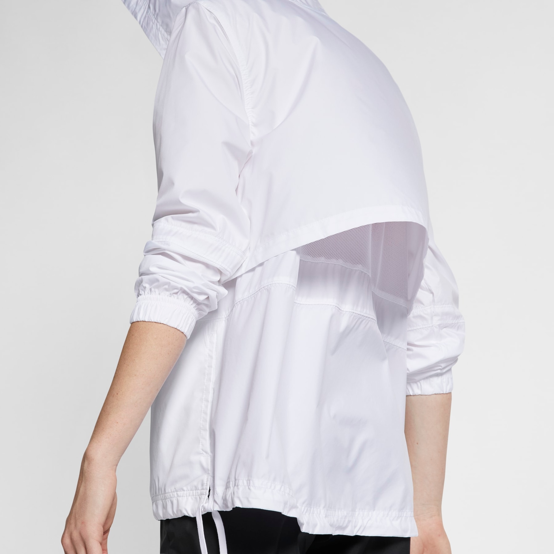 Jaqueta Nike Sportswear Repel Feminina - Foto 3