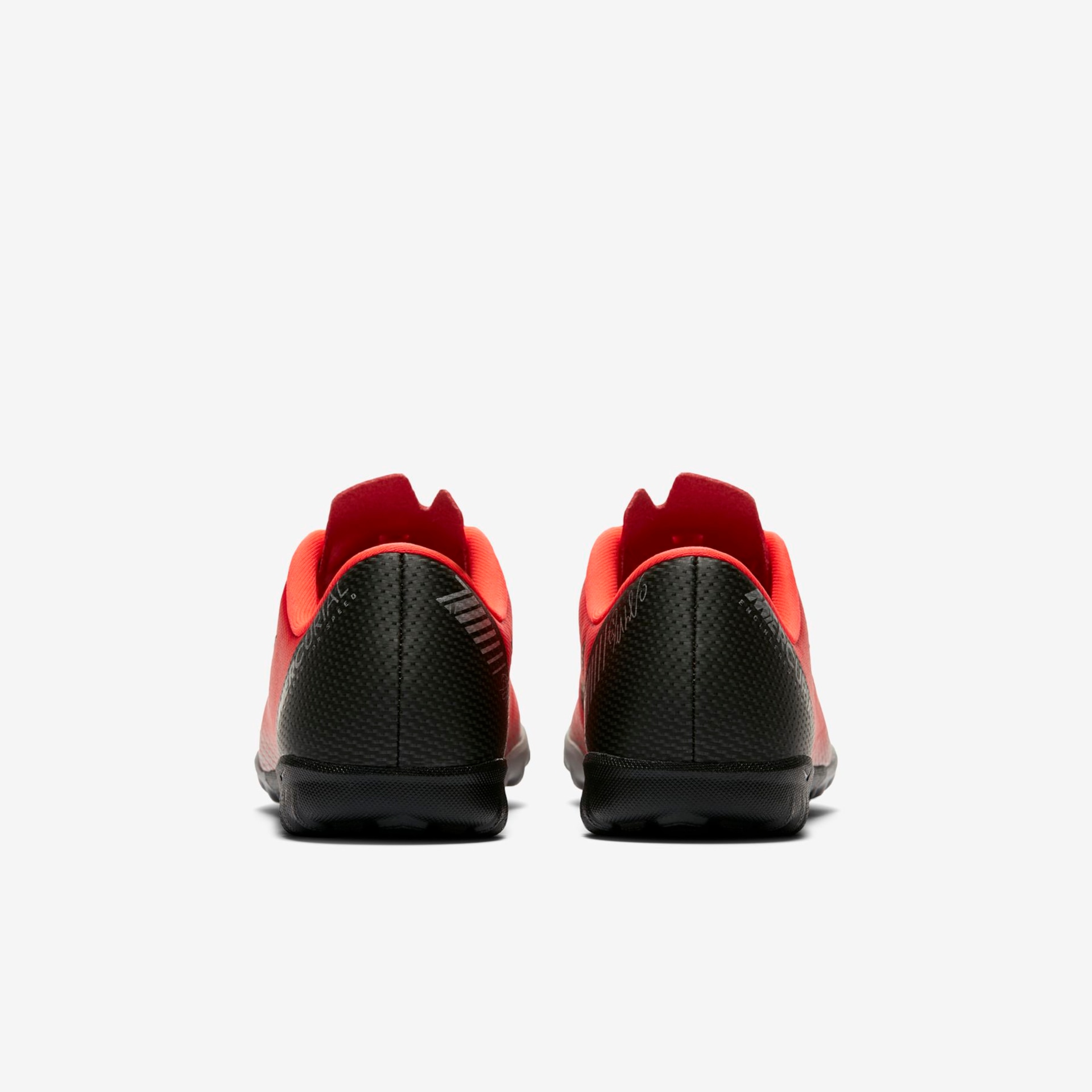 Chuteira Nike Mercurial Vapor XII Academy CR7 Infantil Society - Foto 6