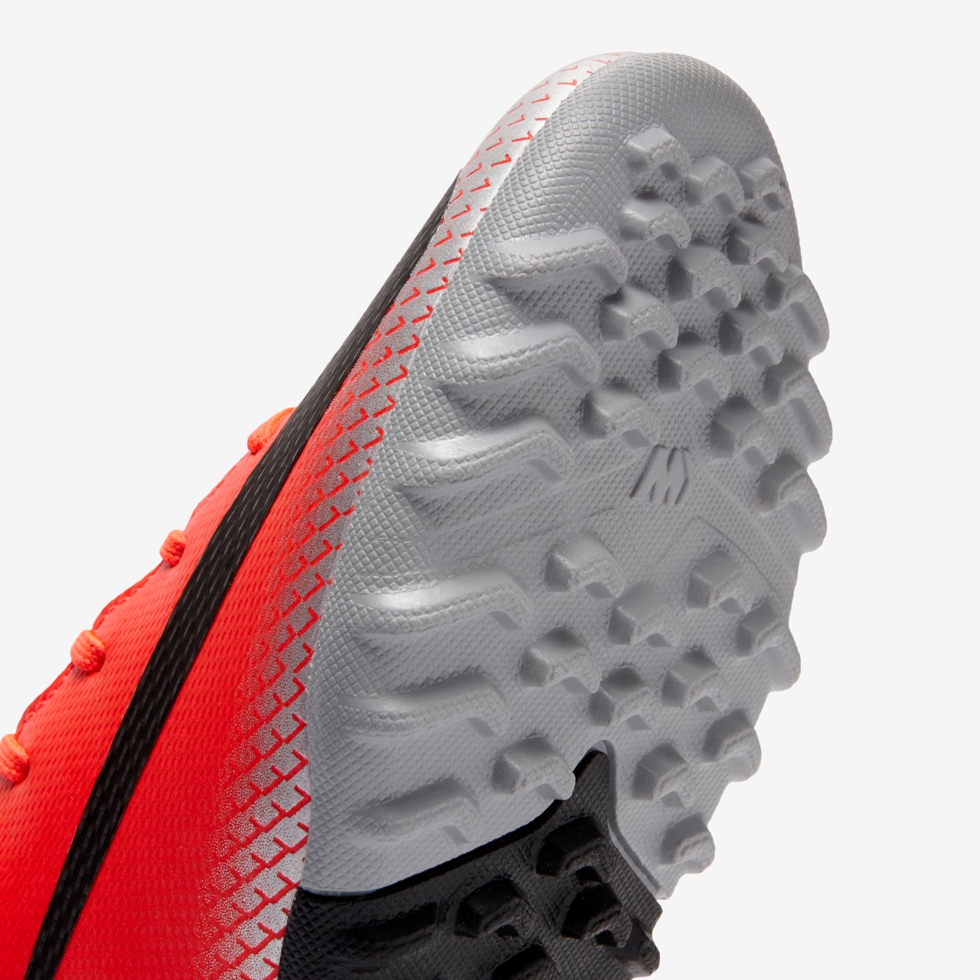 Chuteira Nike Mercurial Vapor XII Academy CR7 Infantil Society - Foto 7