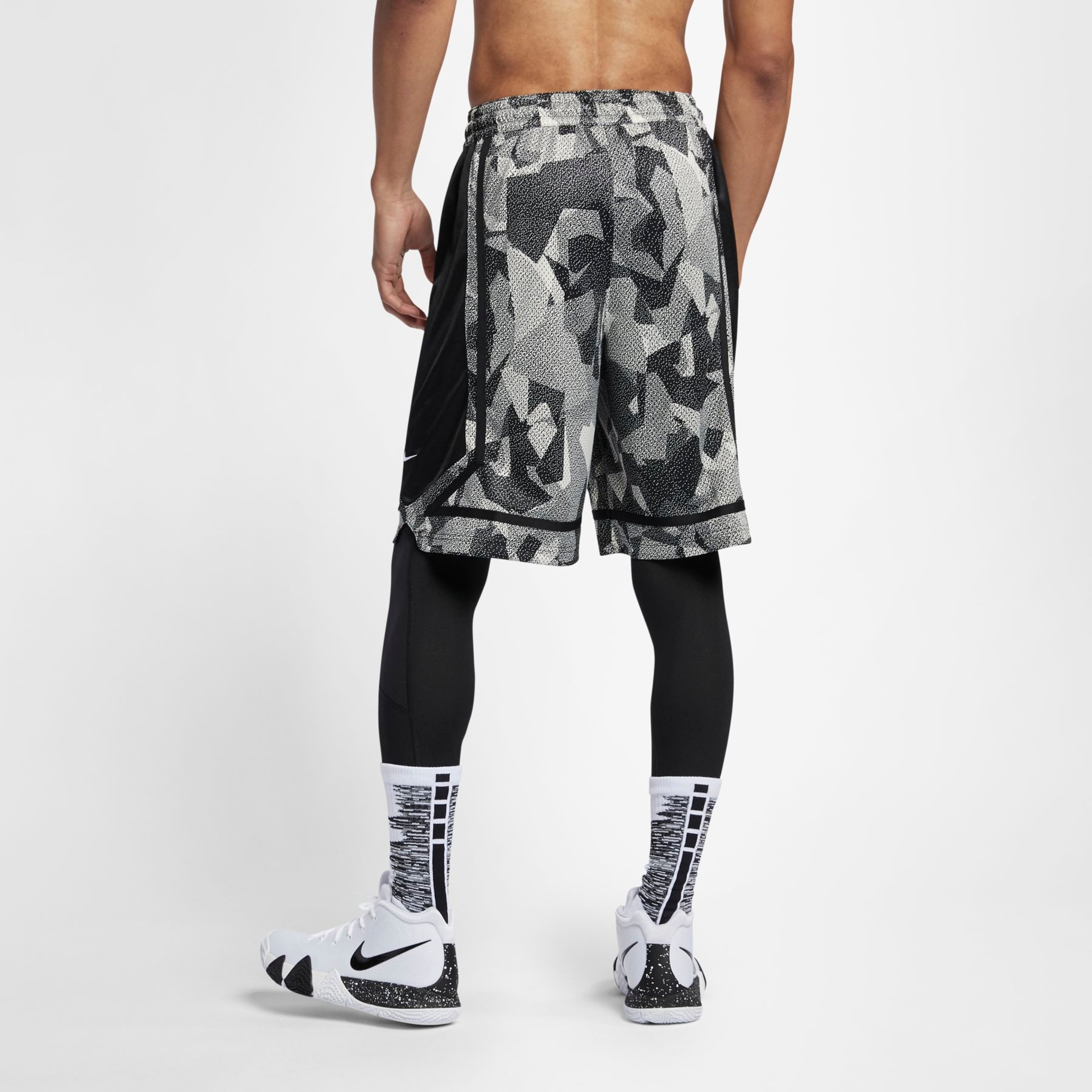 Shorts Nike Kyrie Dri-Fit Elite Masculino - Foto 3
