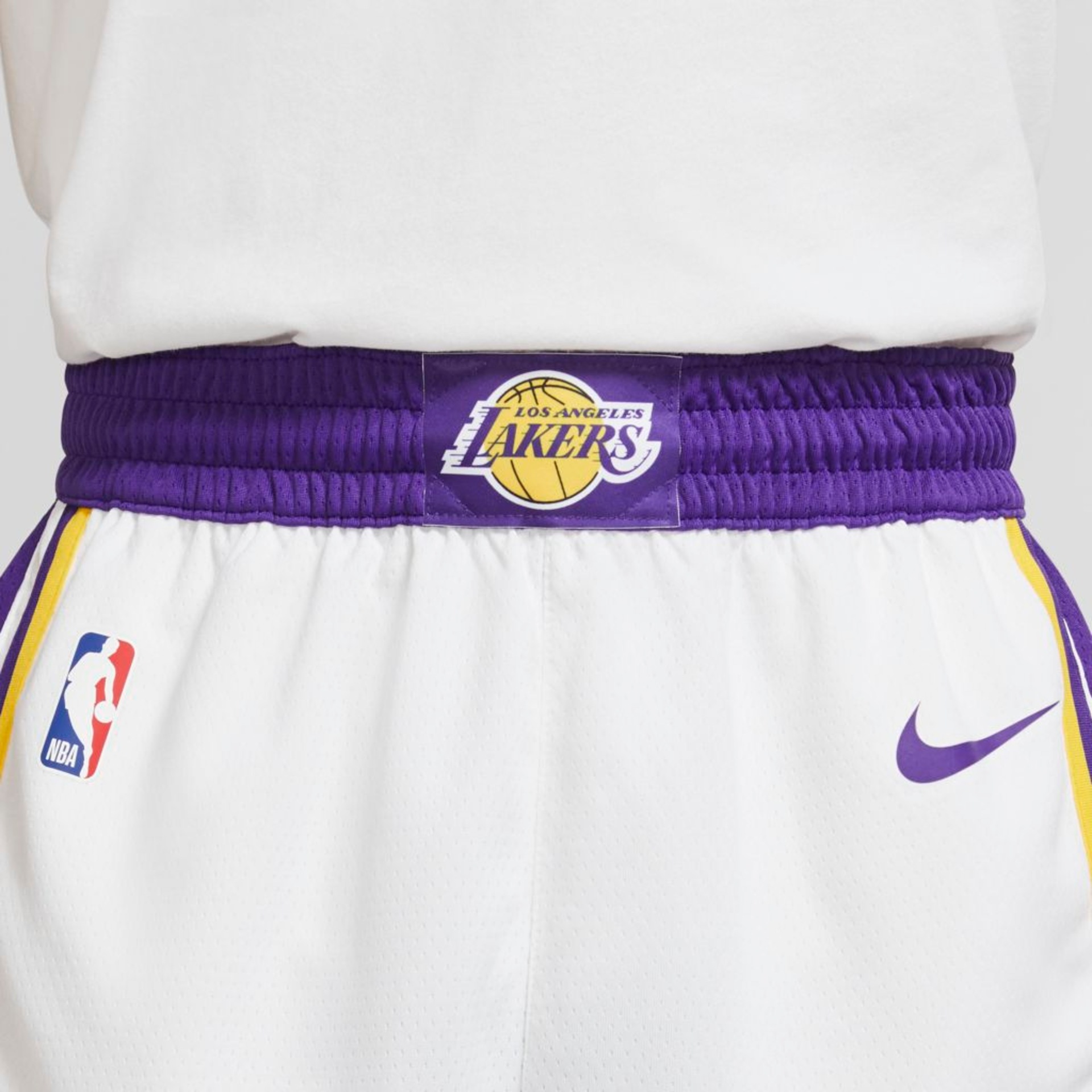 Shorts Nike Los Angeles Lakers Association Edition Swingman Masculino - Foto 3