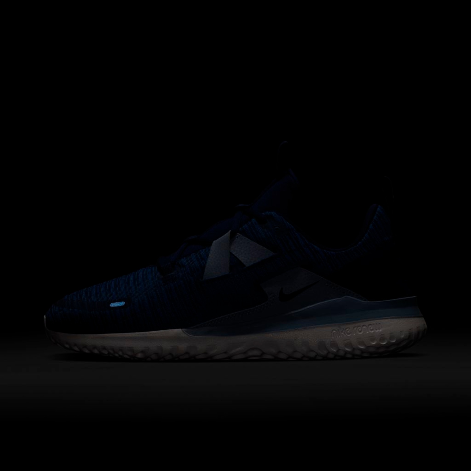 Tênis Nike Renew Arena Masculino - Foto 8