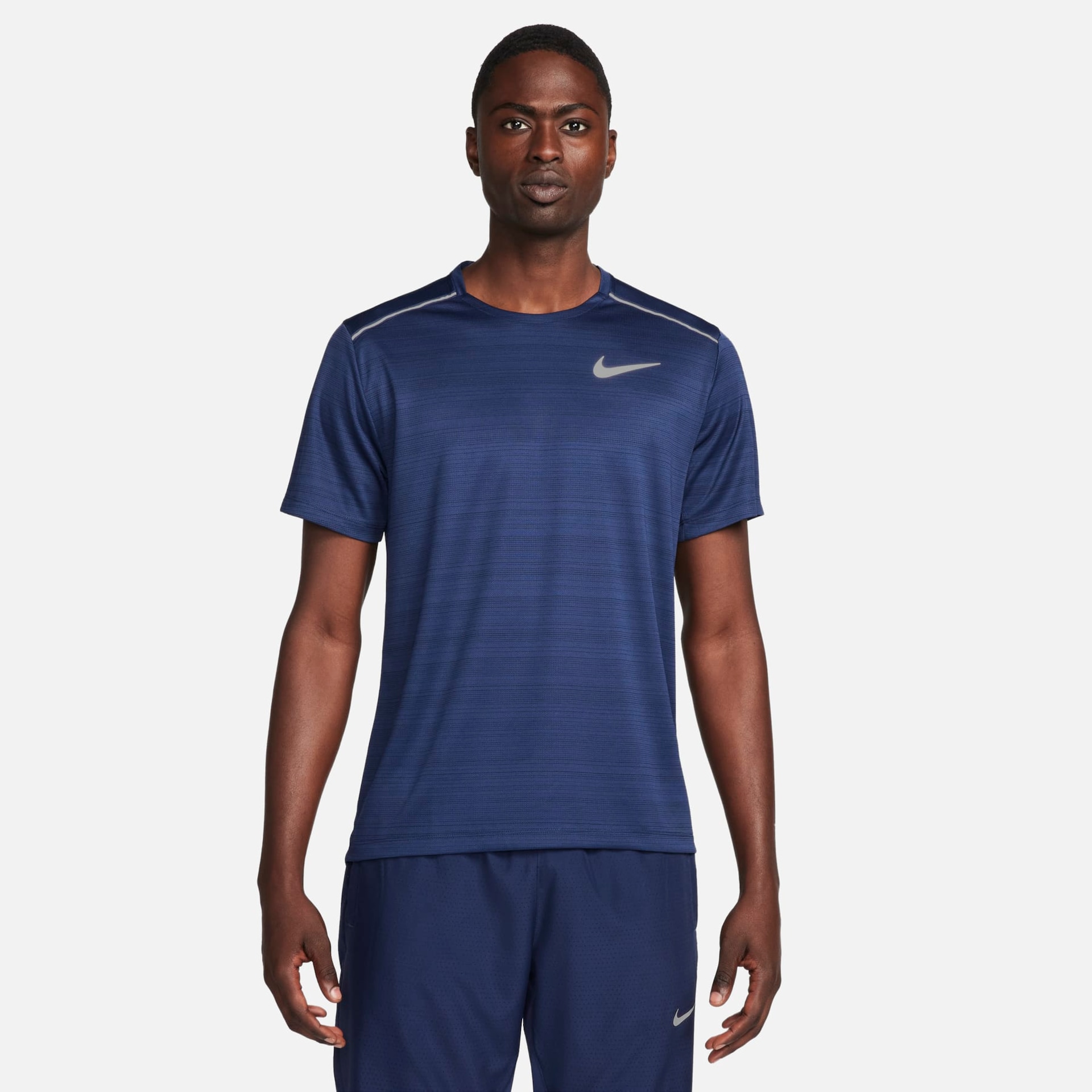 Imagem principal de Camiseta Nike Dri-FIT Miler Masculina