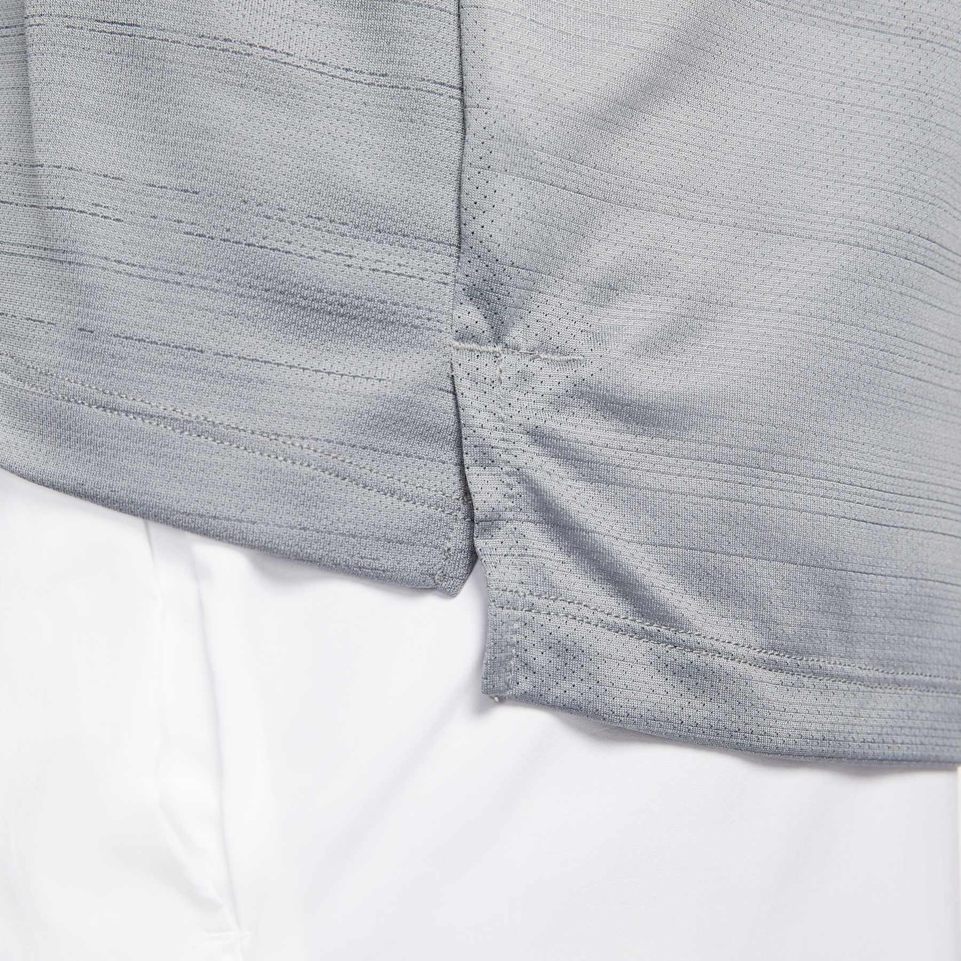 Camiseta Nike Dri-FIT Miler Masculina - Foto 4