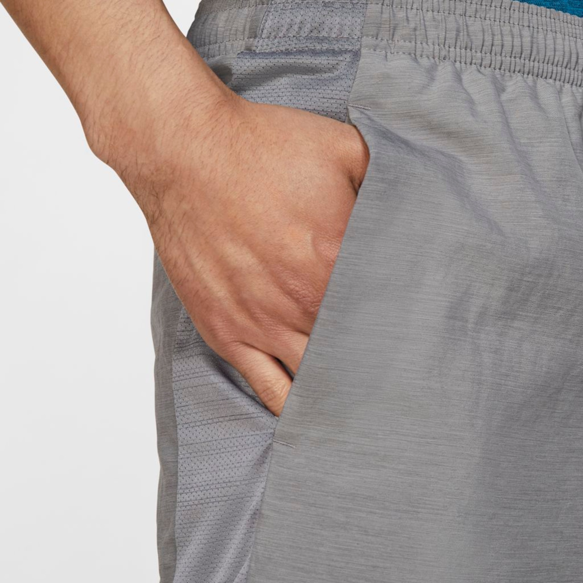 Shorts Nike Challenger Masculino - Foto 4