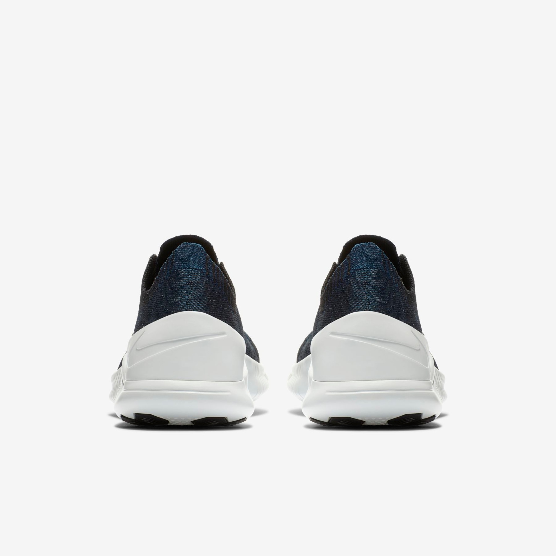 Tênis Nike Free TR Flyknit 3 Metallic Feminino - Foto 6