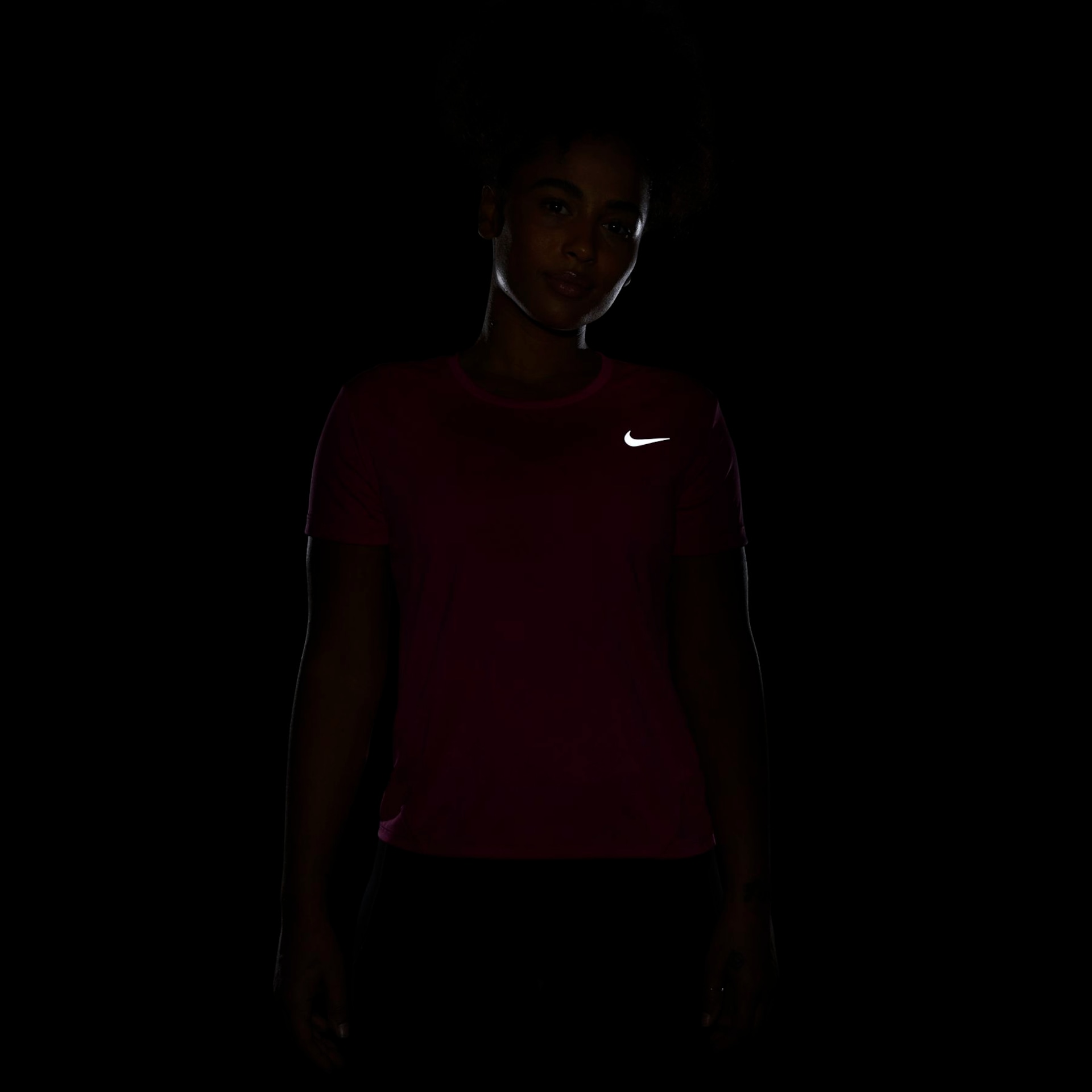 Camiseta Nike Miller Feminina - Foto 7