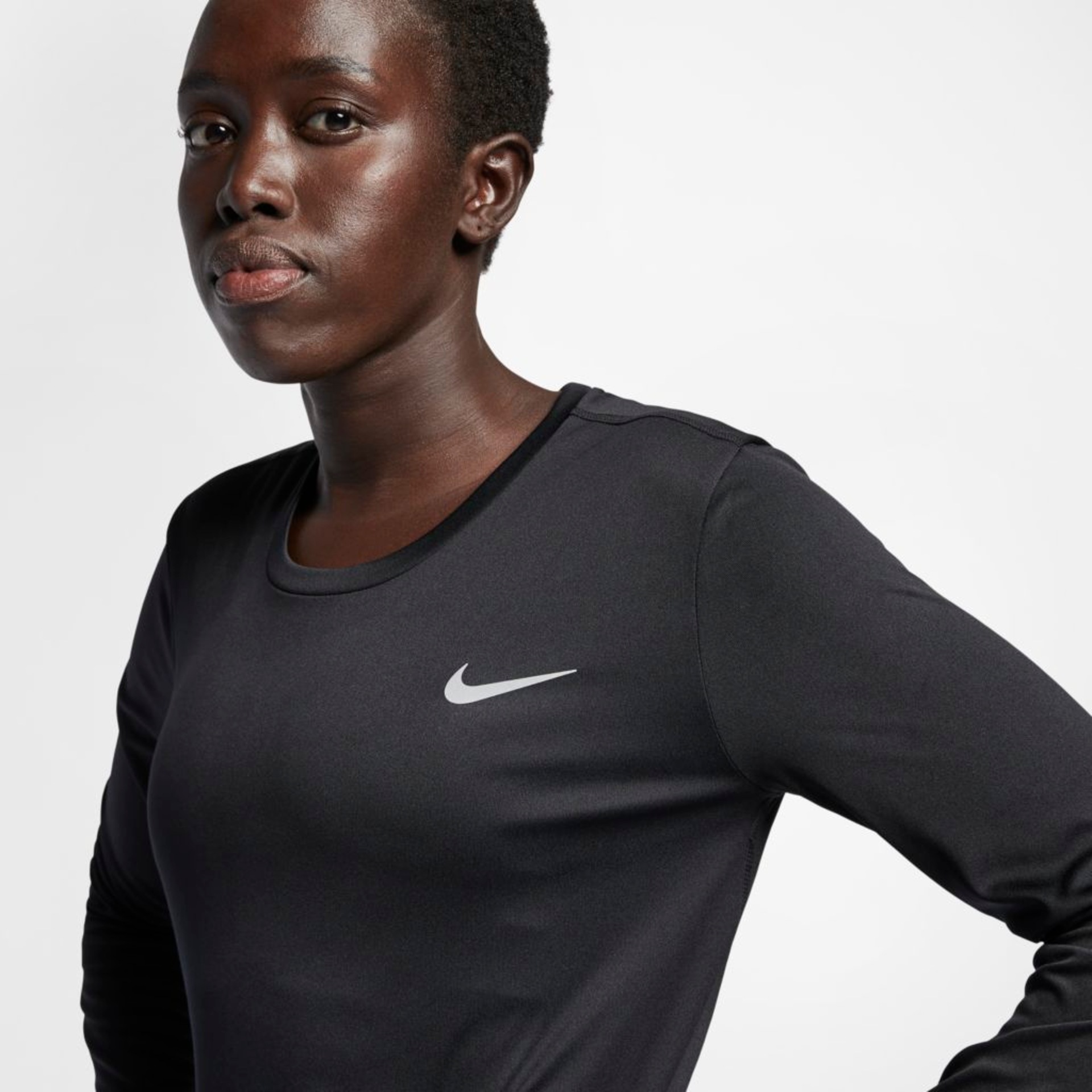 Camiseta Nike Miller Feminina - Foto 5