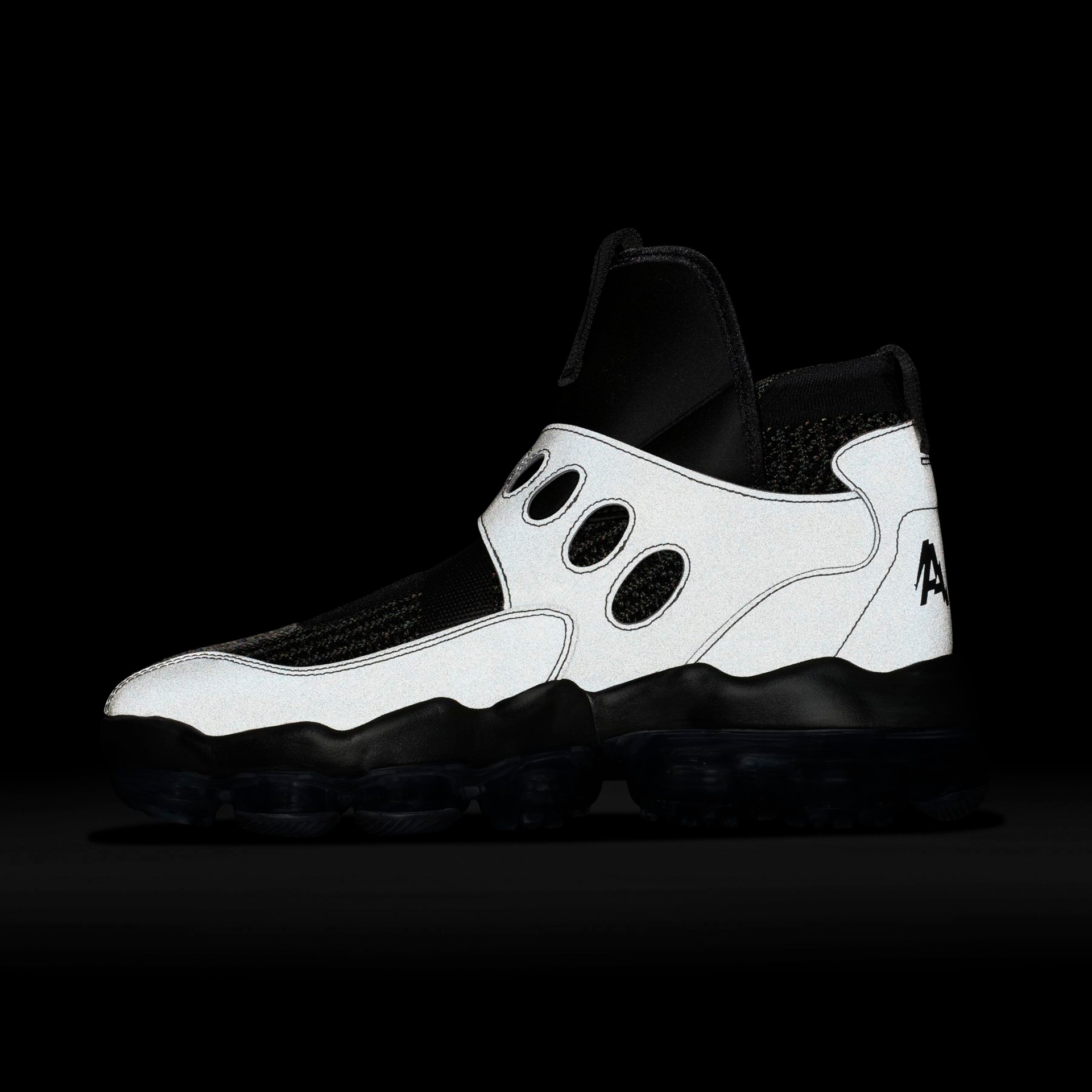 Tênis Nike Air VaporMax Flyknit Masculino - Foto 13