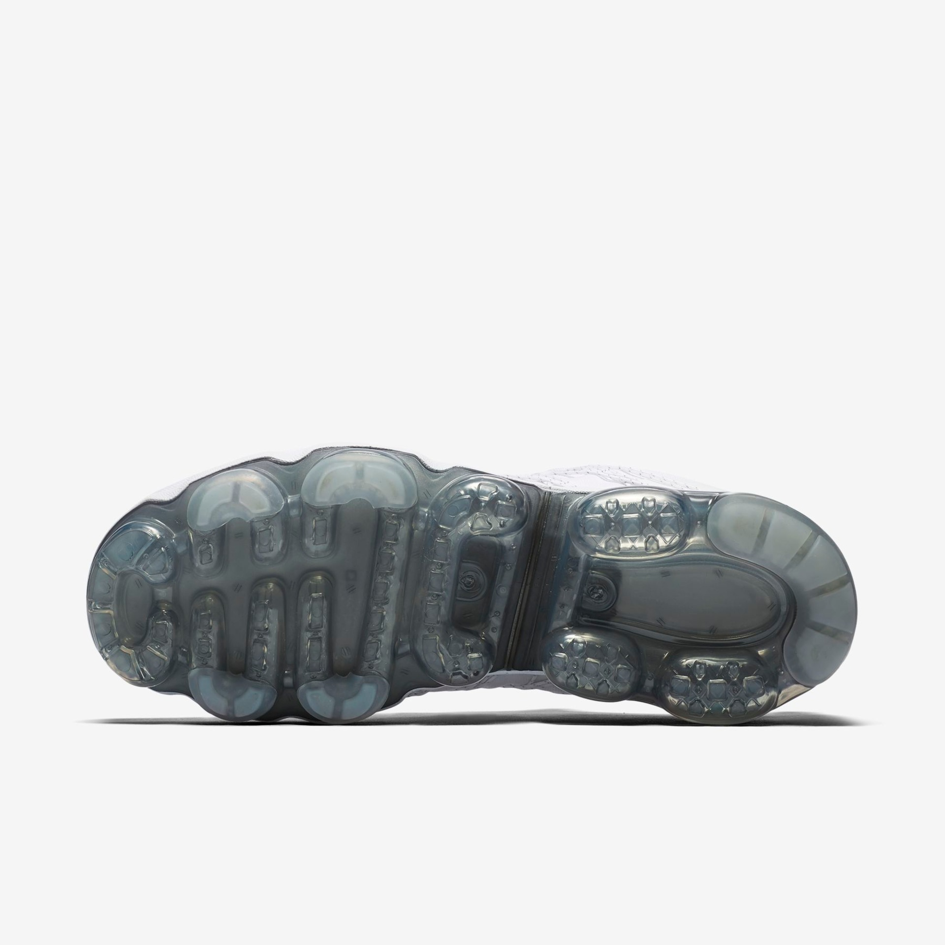 Tênis Nike Air VaporMax Run Utility Feminino - Foto 2