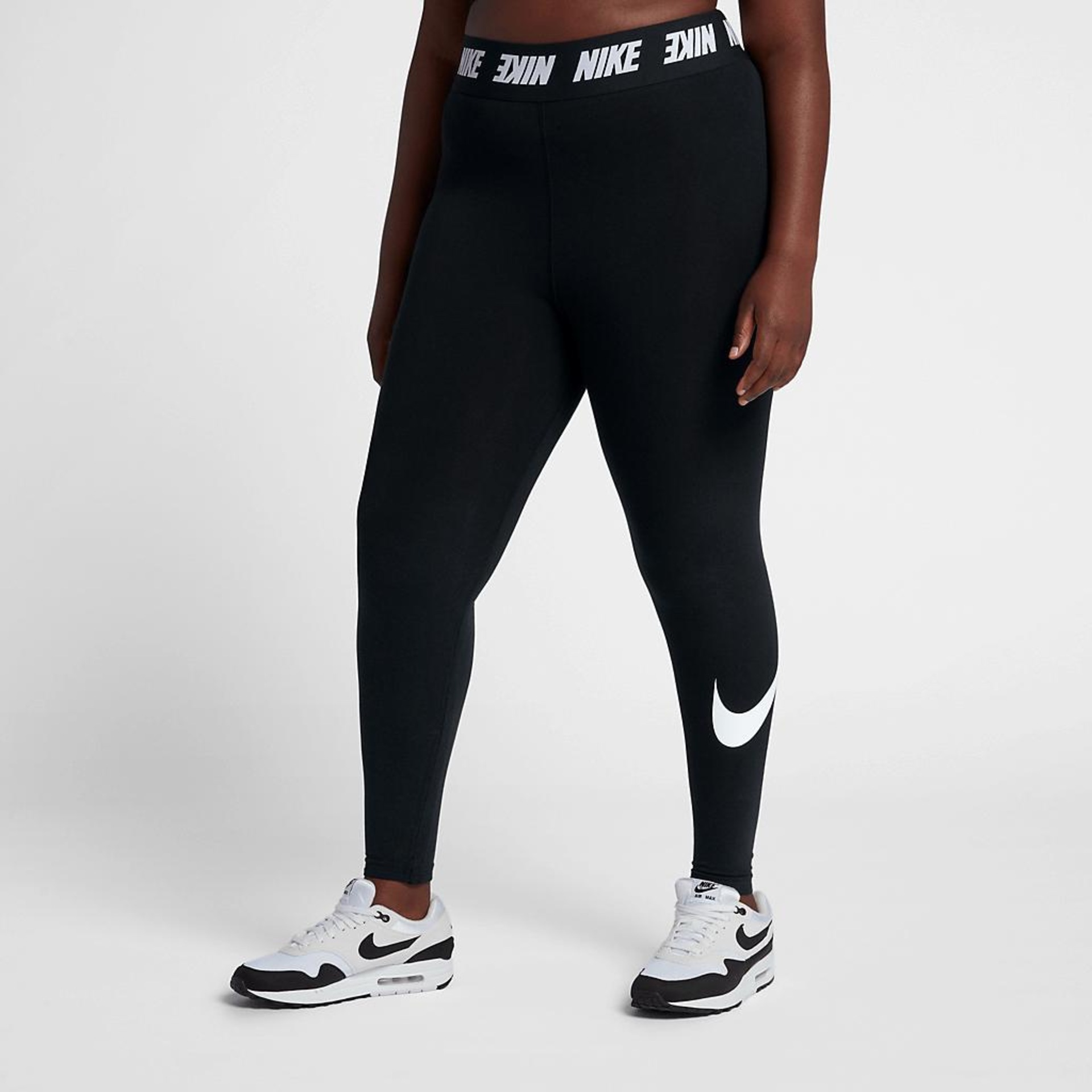 Plus Size - Legging Nike Sportswear Swoosh Feminina - Foto 7