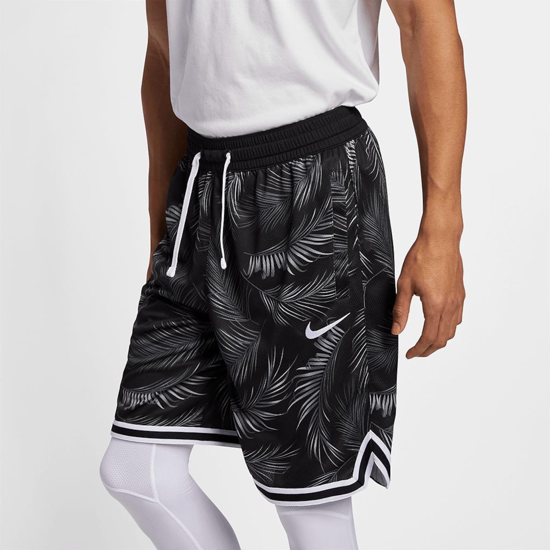 Shorts Nike Dri-Fit DNA Floral Masculino - Foto 2