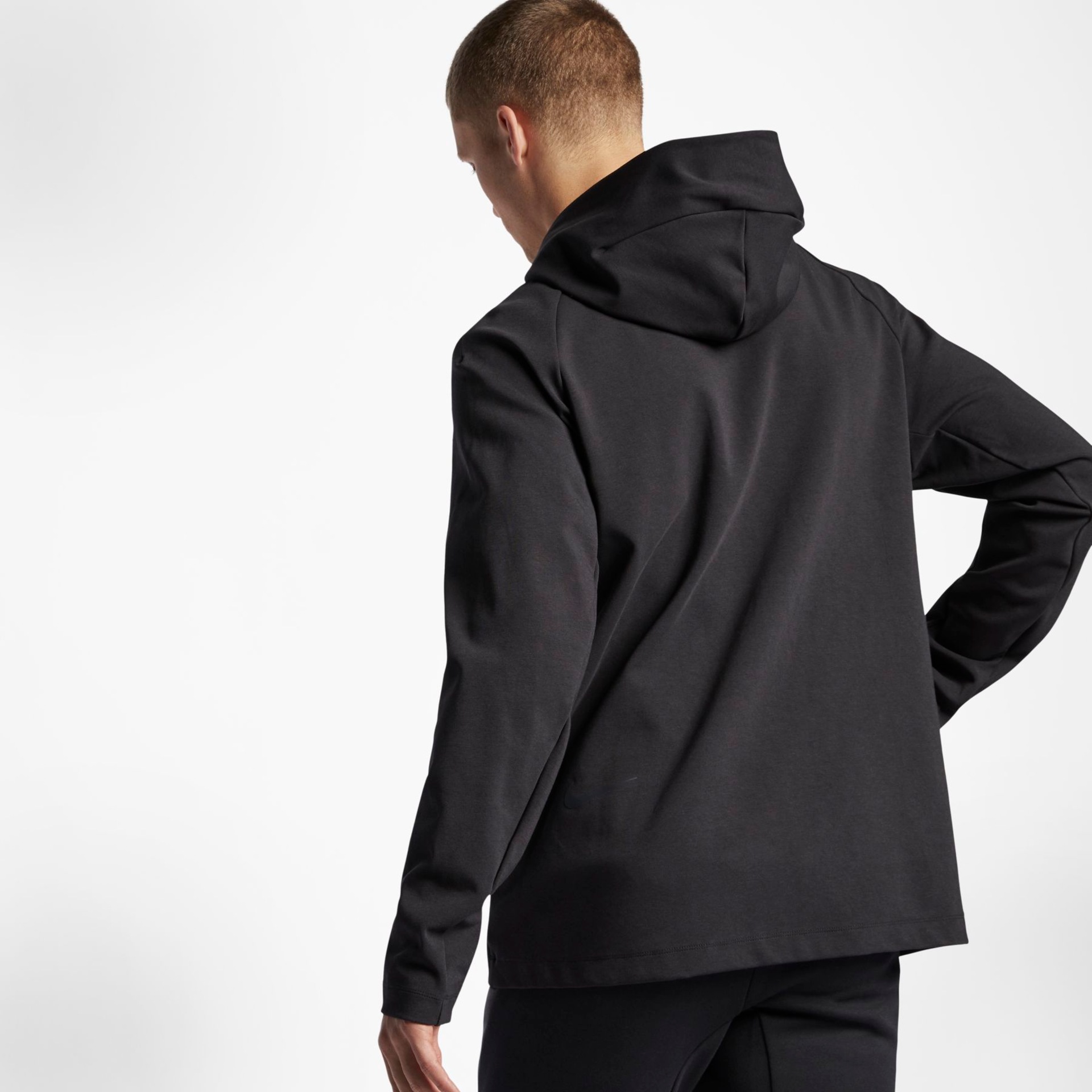 Jaqueta Nike Tech Pack Masculina - Foto 3