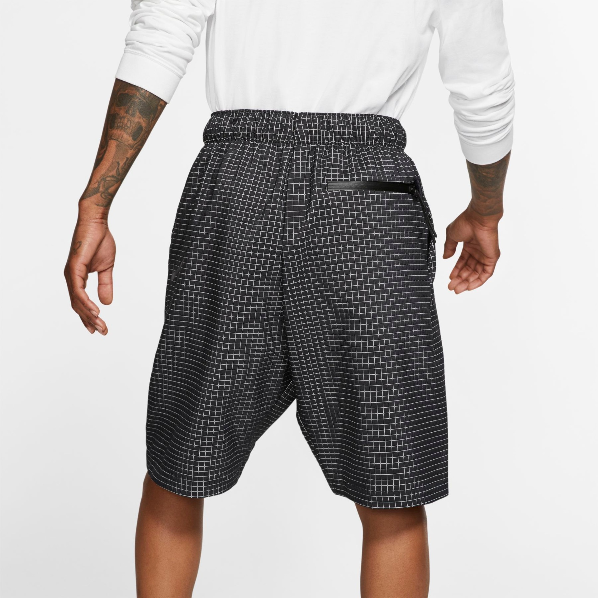 Shorts Nike Sportswear Tech Pack Woven Unissex - Foto 2