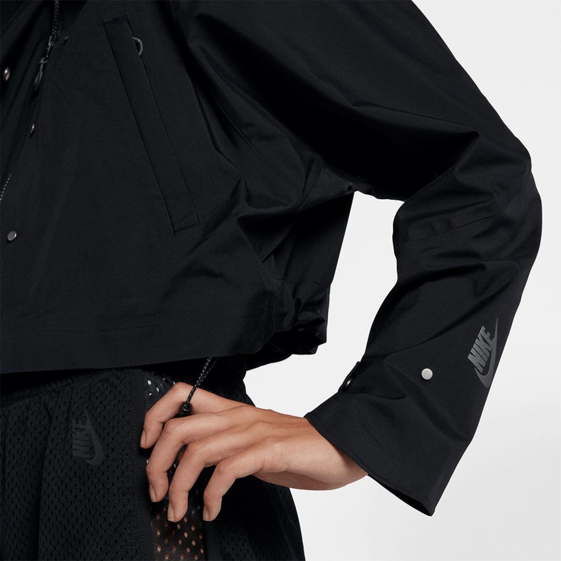 Jaqueta Nike City Ready Cropped Feminina - Foto 3