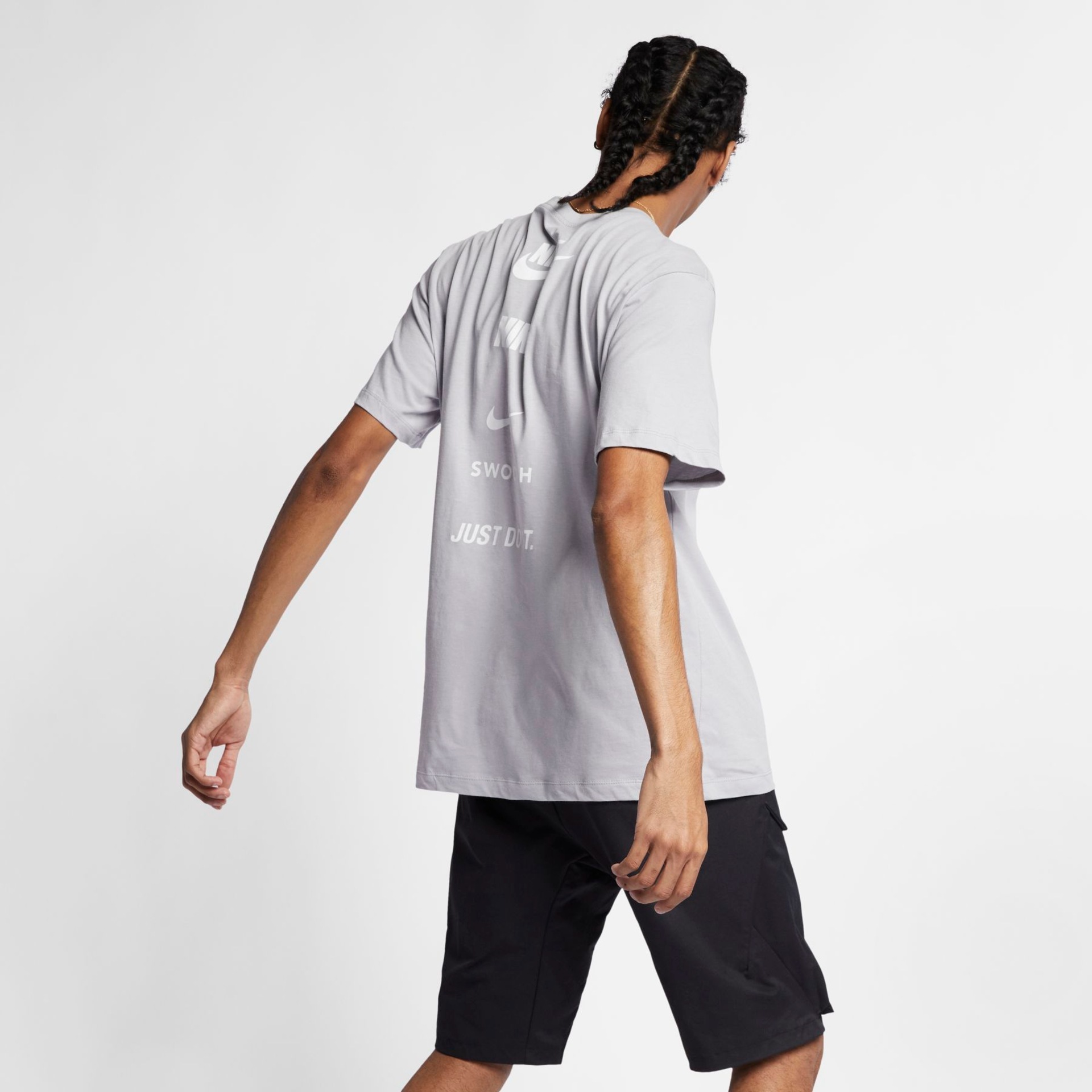 Camiseta Nike Sportswear Masculina - Foto 2