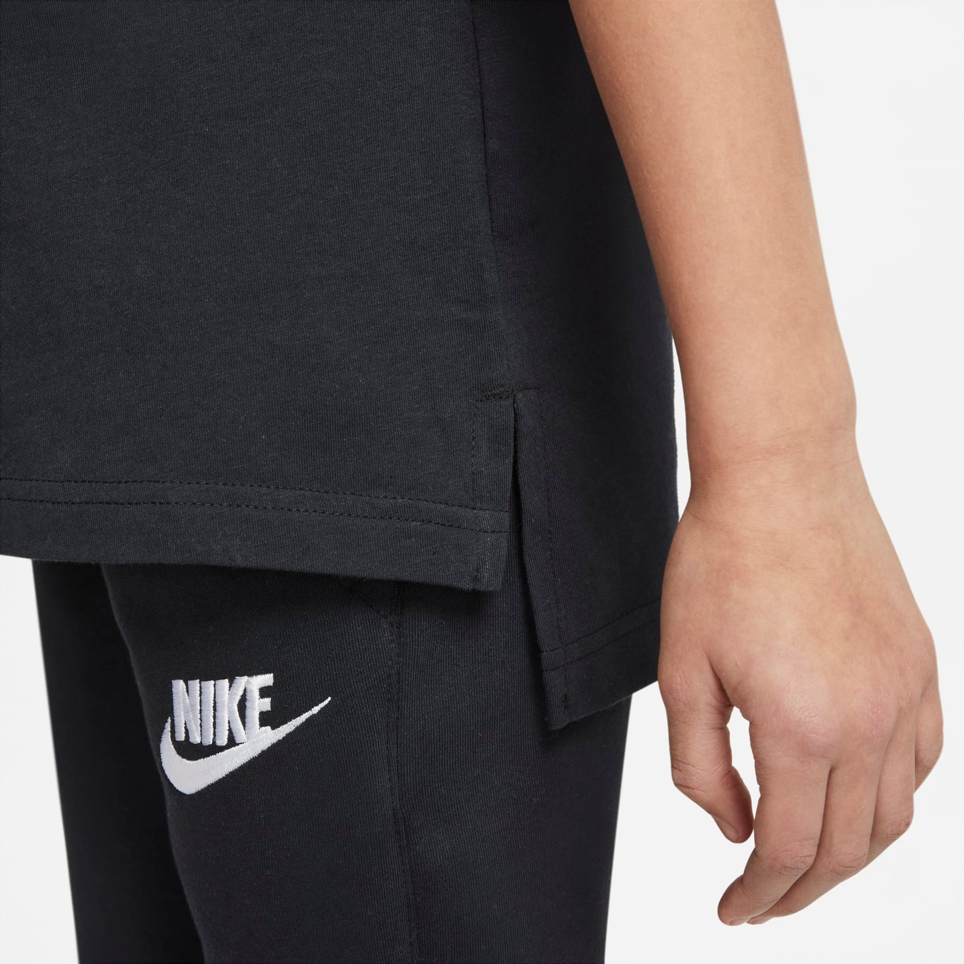 Camiseta Nike Sportswear Infantil - Foto 3