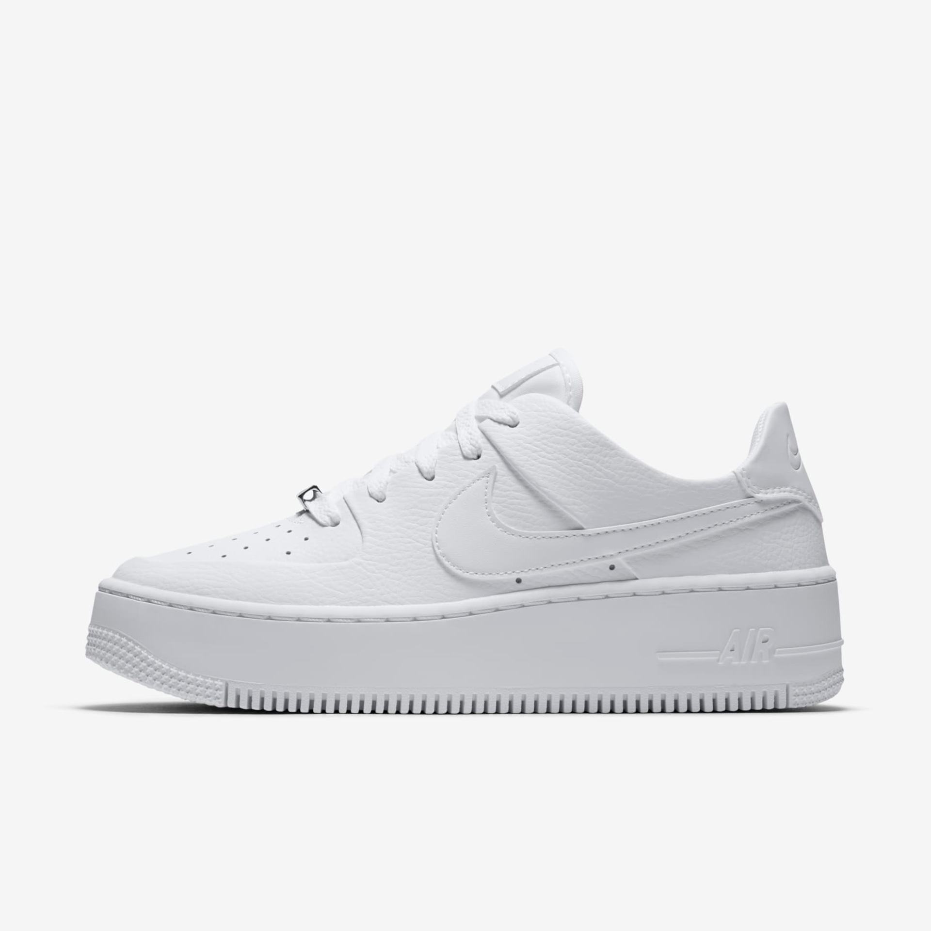 Tênis Nike Air Force 1 Sage Low Feminino - Foto 1