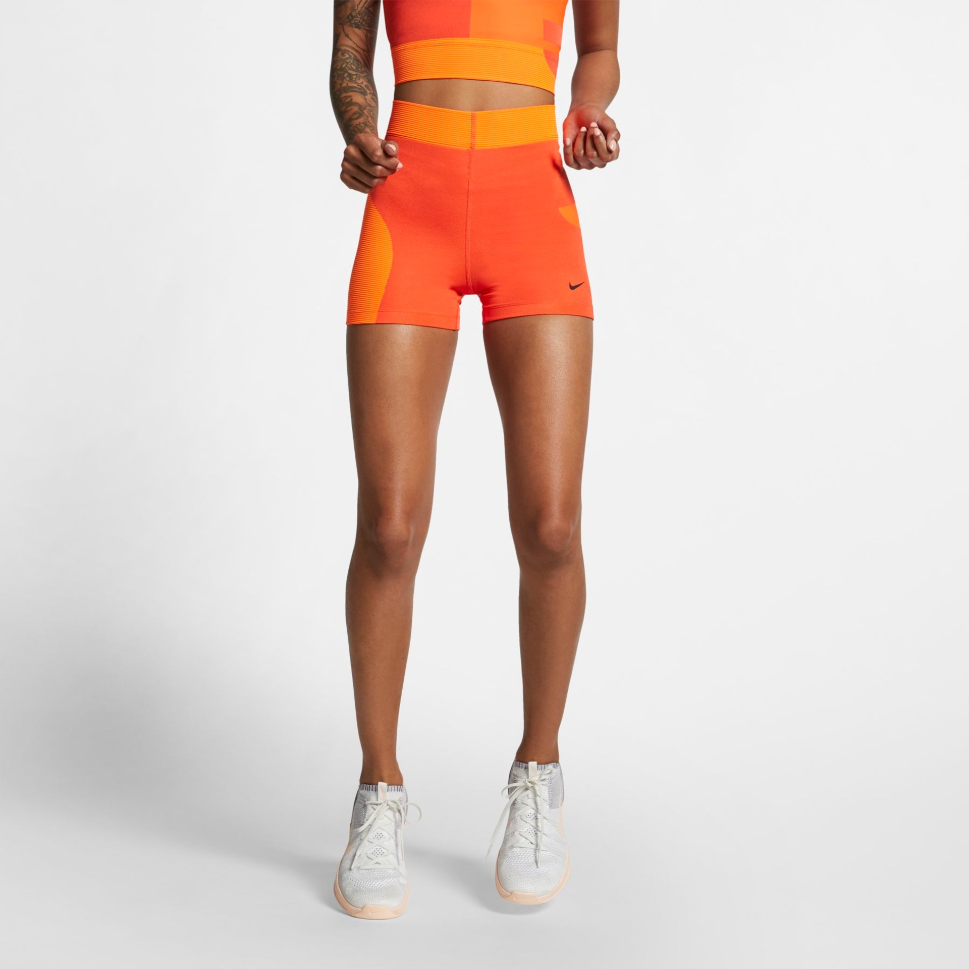 Shorts Nike Pro Hypercool Feminino - Foto 3