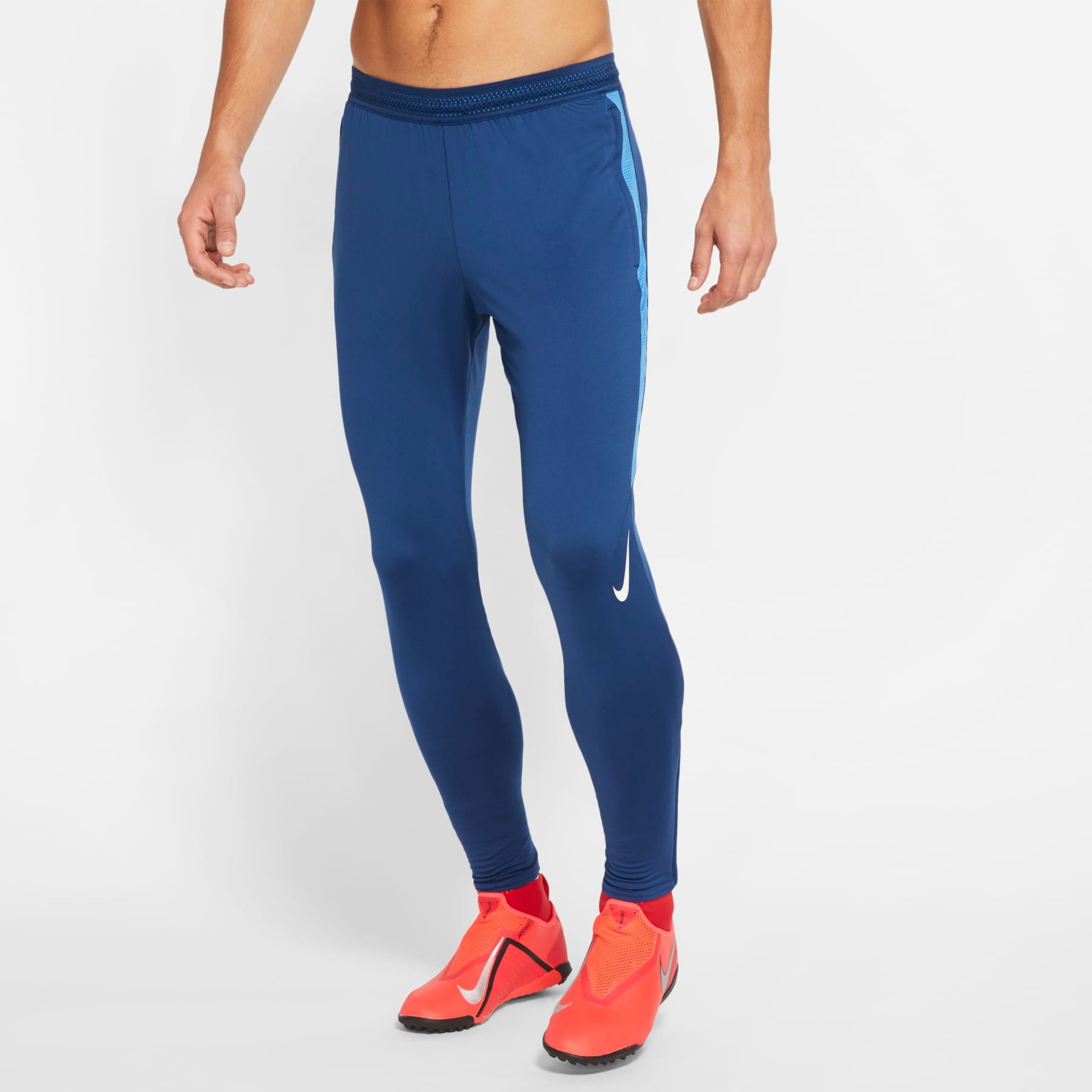 Calça Nike Dri-FIT Strike Masculina - Foto 1