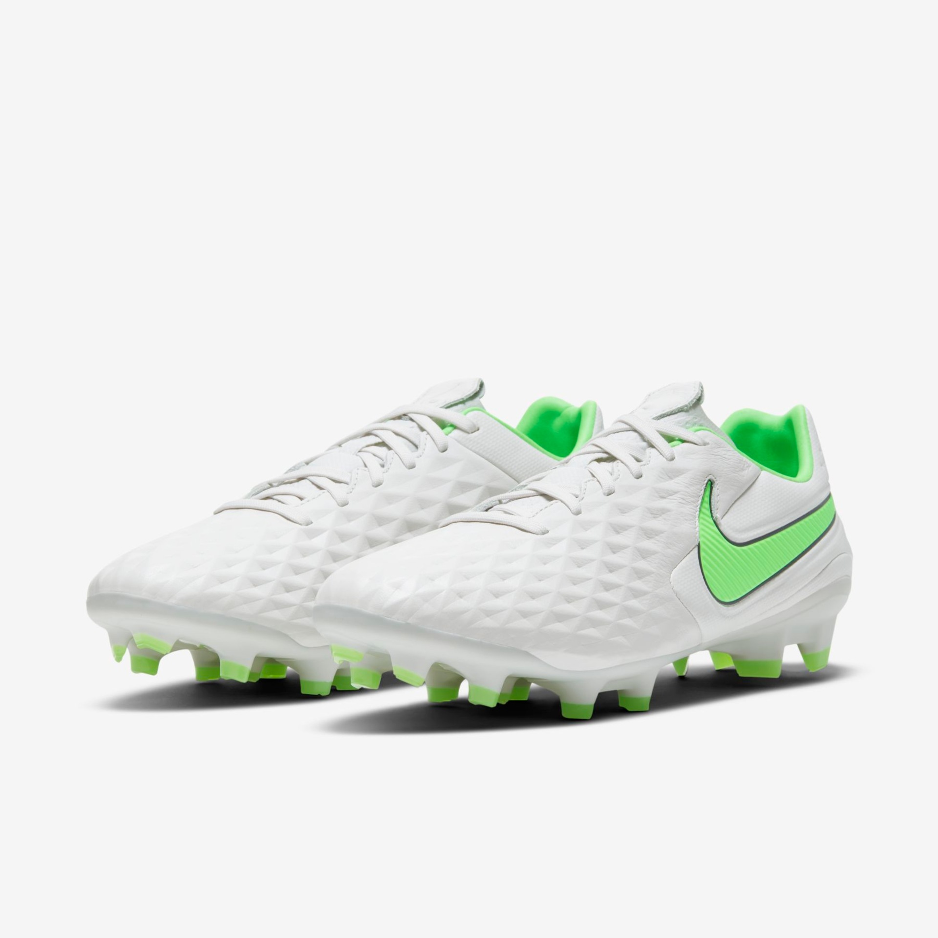 Chuteira Nike Tiempo Legend 8 Pro Campo - Foto 5