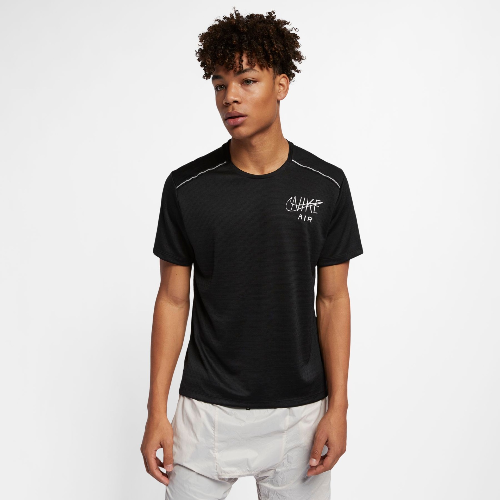 Camiseta Nike Dri-Fit Miler Masculina - Foto 1