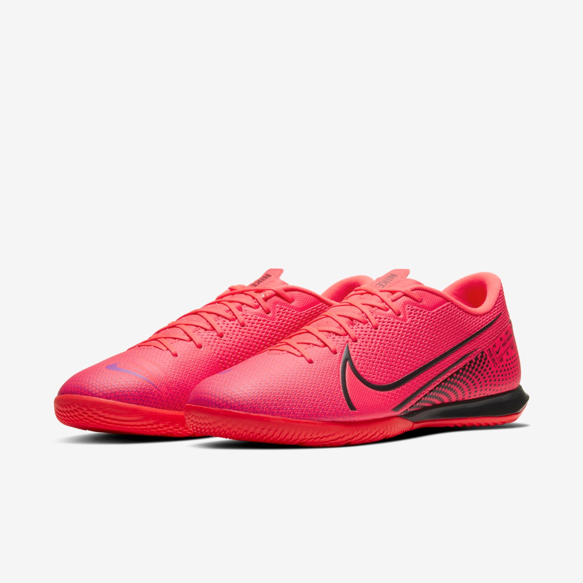 Chuteira Nike Mercurial Vapor 13 Academy Futsal - Foto 5