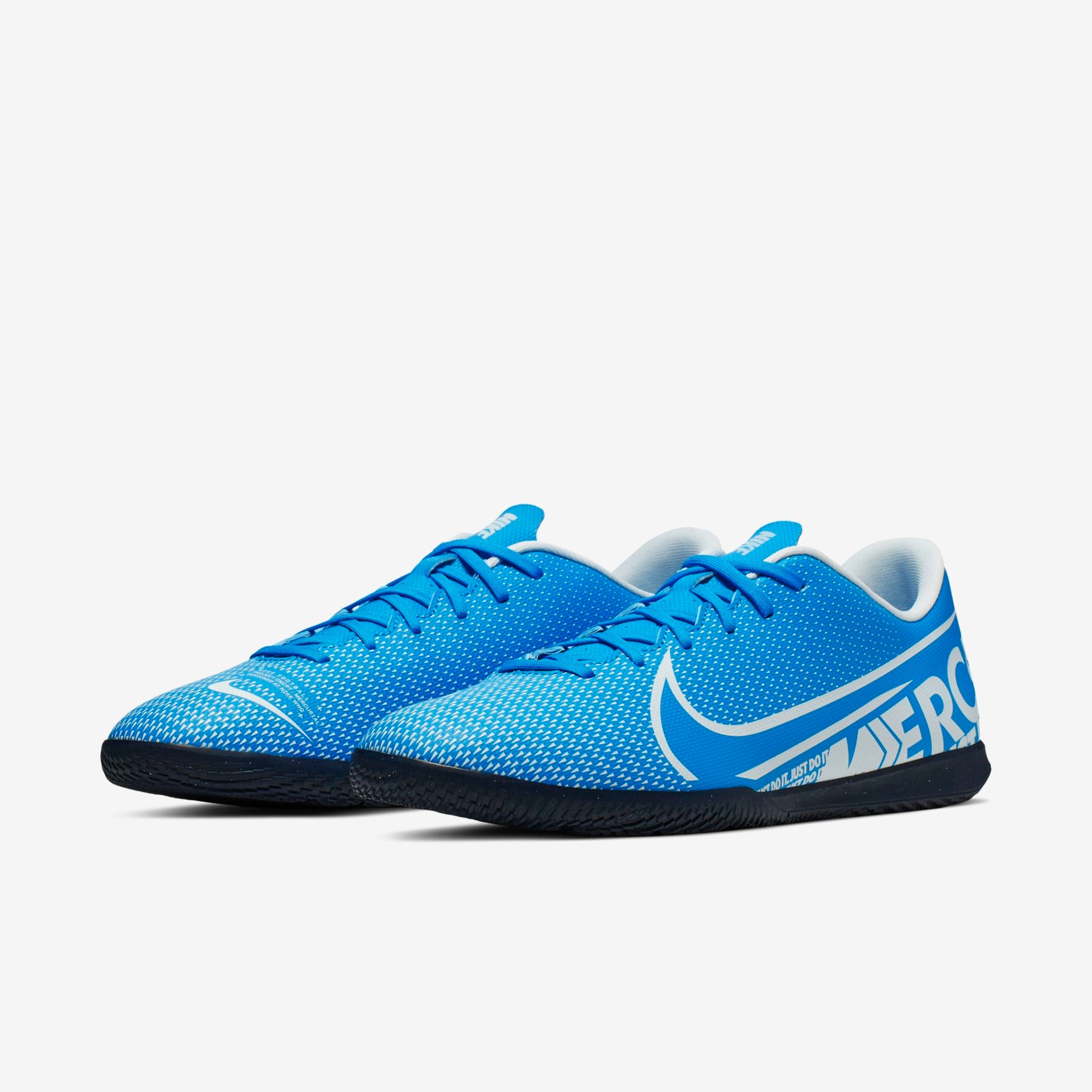 Chuteira Nike Mercurial Vapor 13 Club Futsal - Foto 5