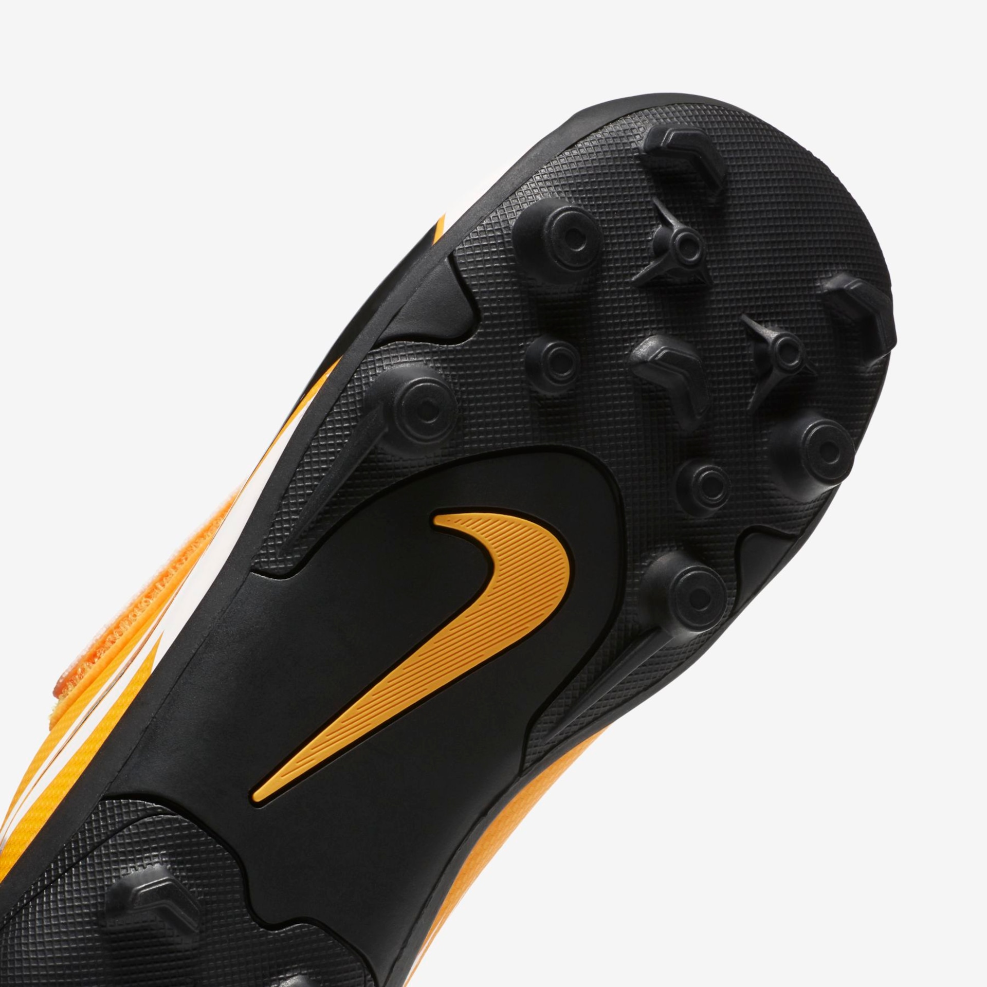 Chuteira Nike Mercurial Vapor 13 Club Infantil Campo - Foto 7