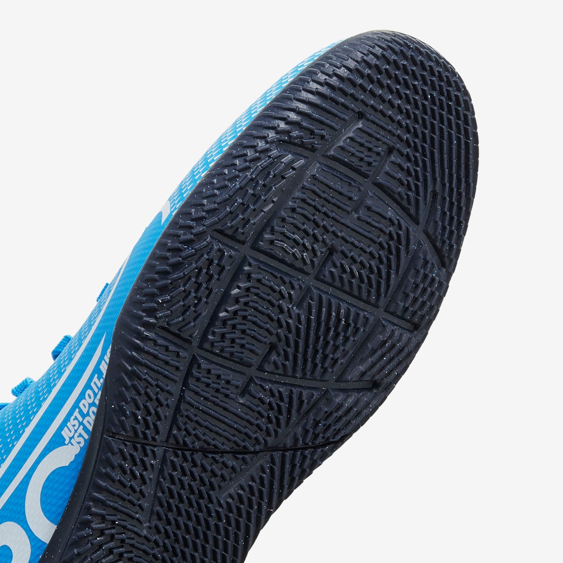 Chuteira Nike Mercurial Vapor 13 Club Infantil Futsal - Foto 7