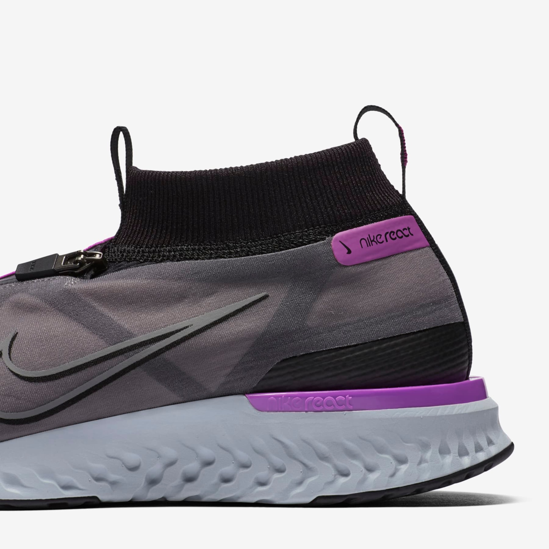 tenis nike react city