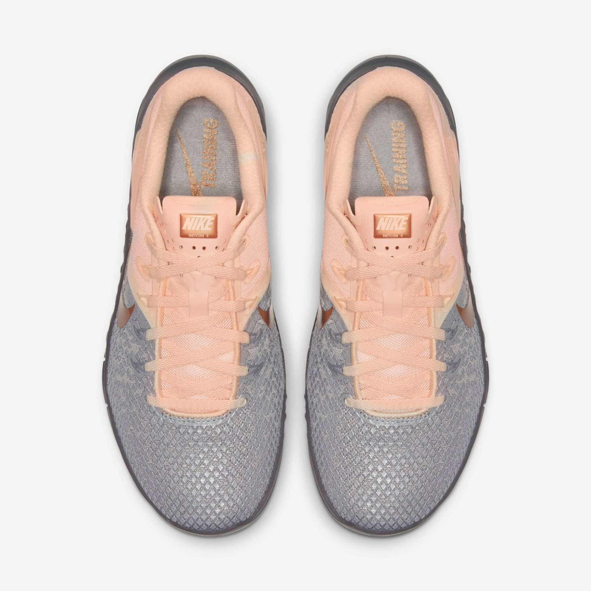 Tênis Nike Metcon 4 XD Metallic Feminino - Foto 4