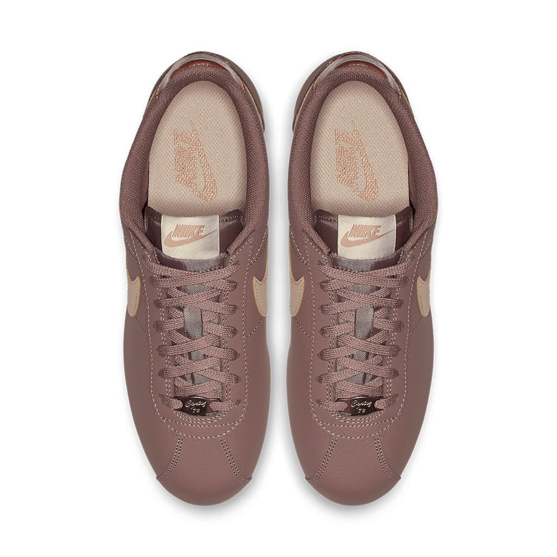 Tênis Nike Classic Cortez Leather Feminino - Foto 4