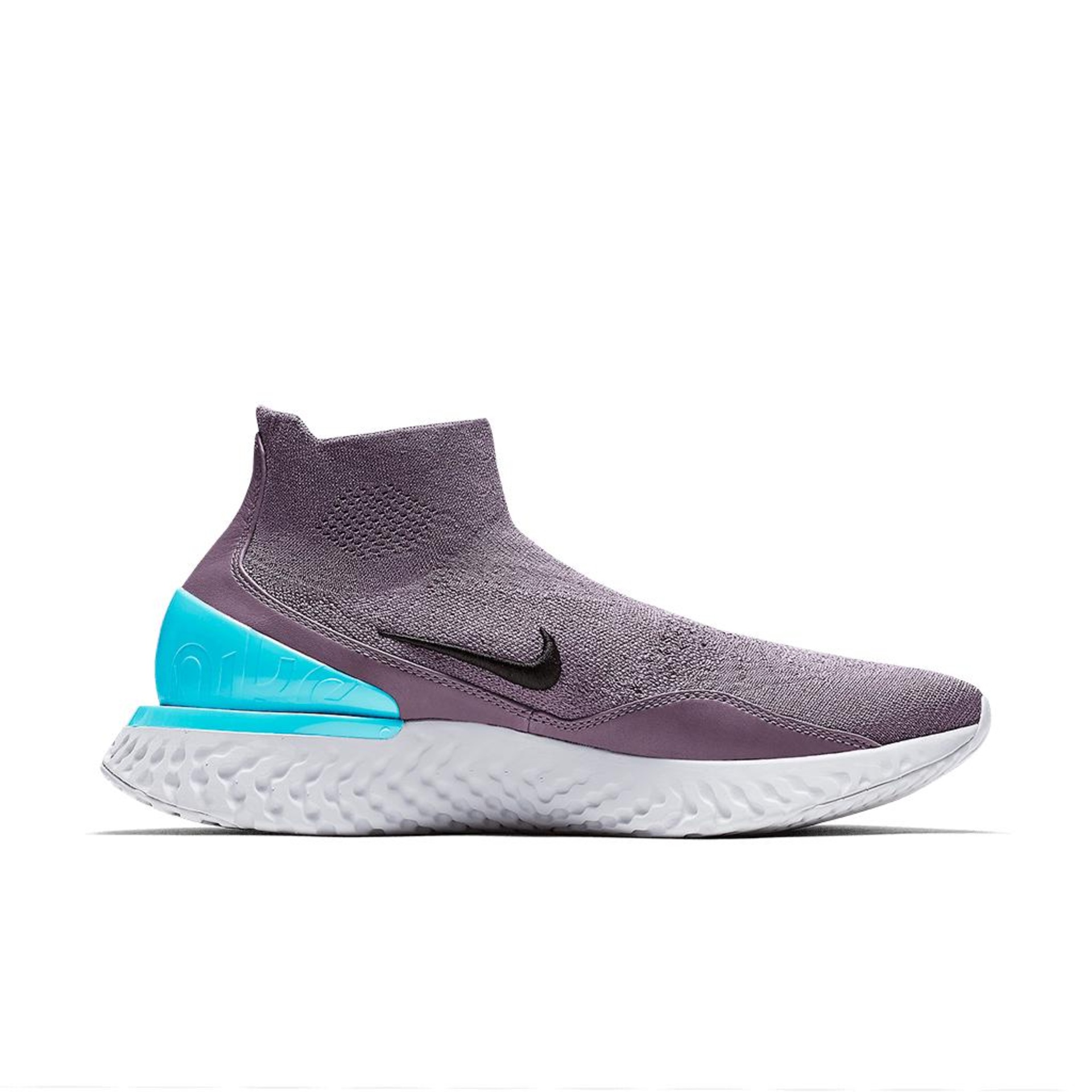 tenis nike rise react