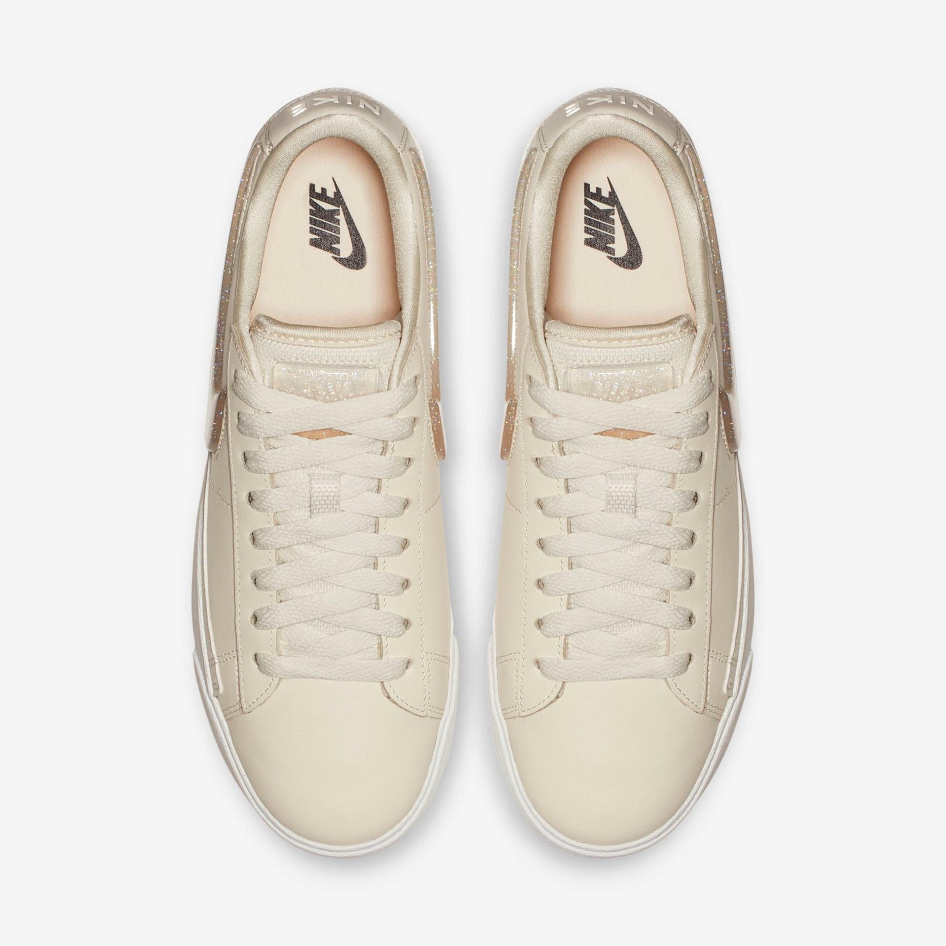 Tênis Nike Blazer Low Lux Feminino - Foto 4