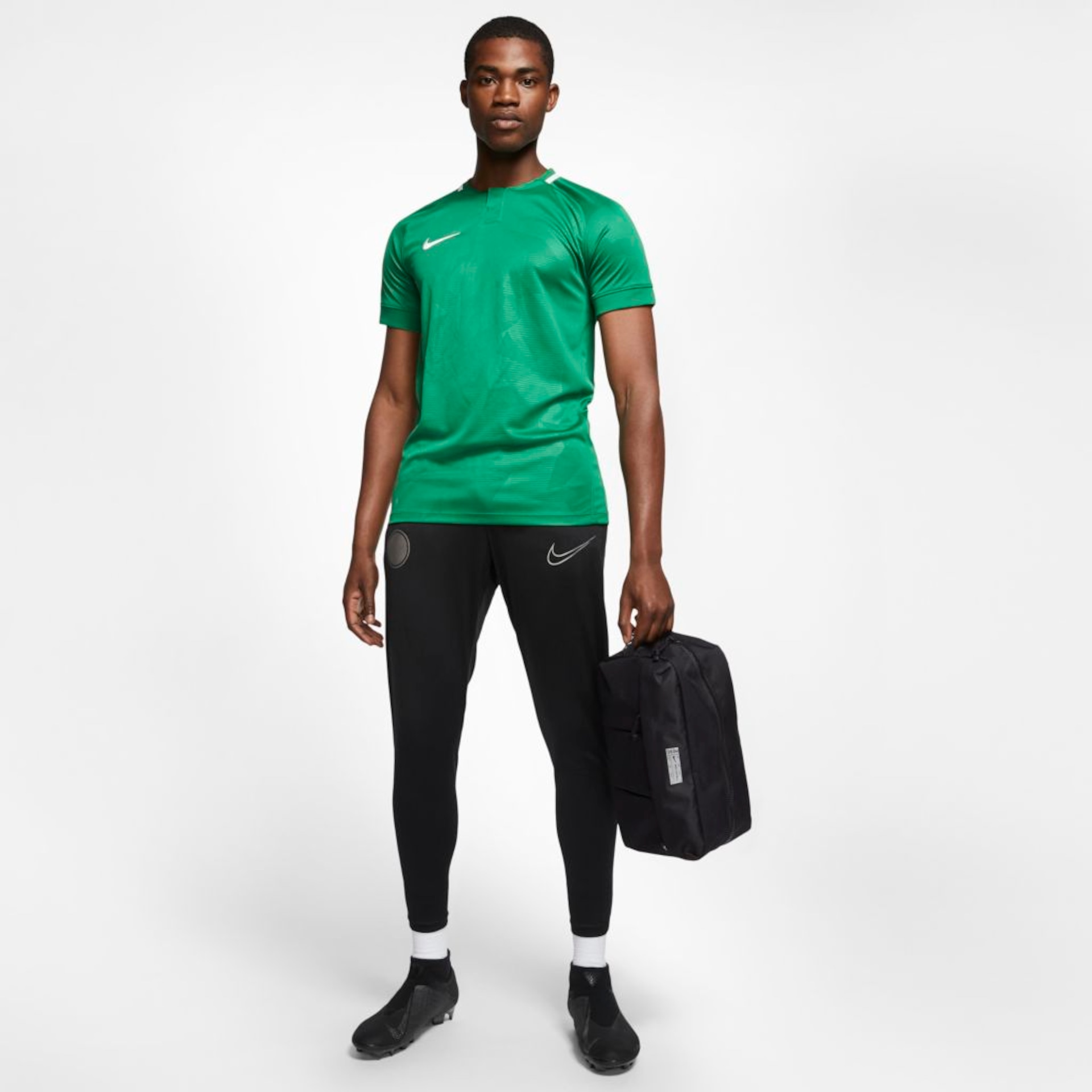 Porta Calçados Nike Academy Unissex - Foto 9