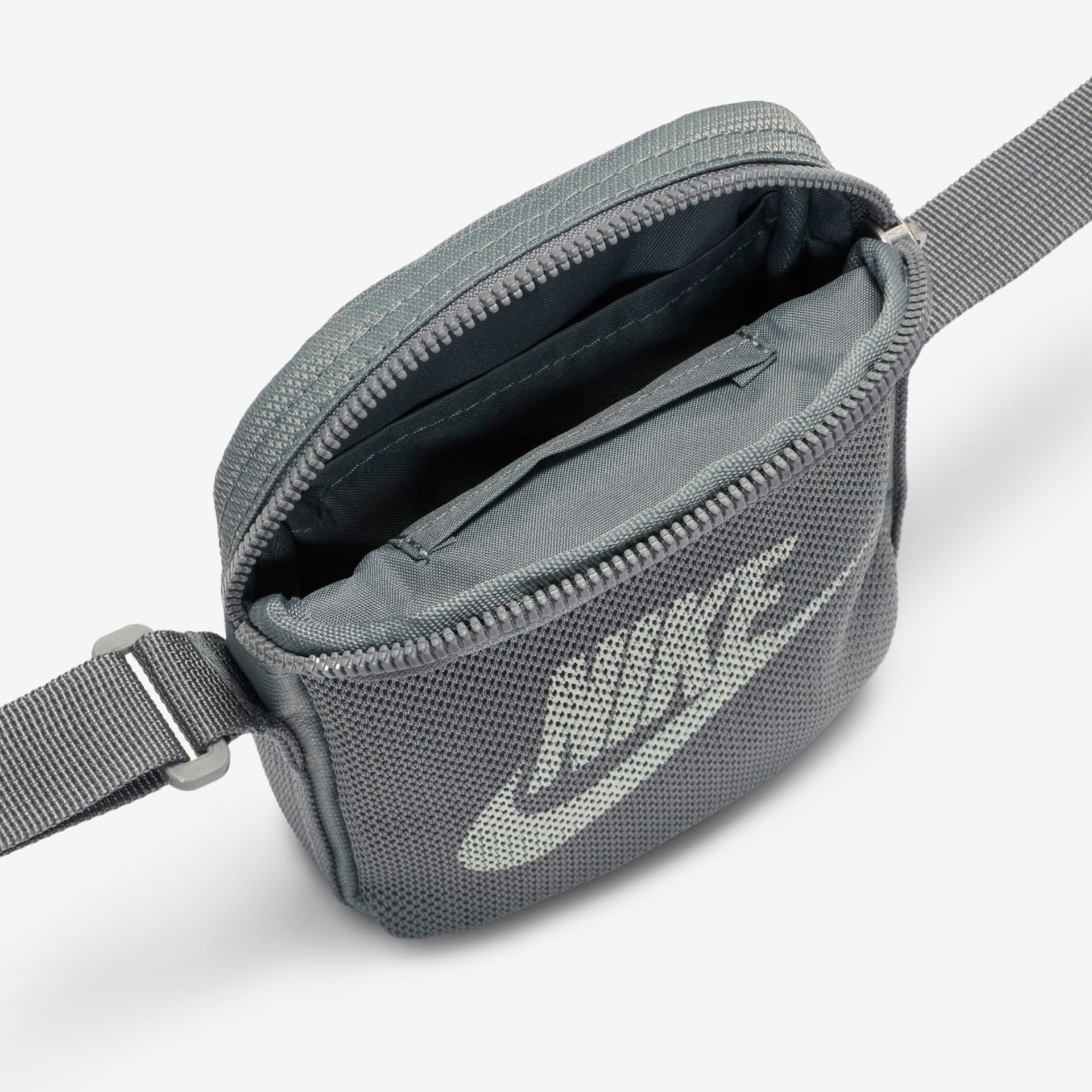 Bolsa Transversal Nike Heritage Unissex - Foto 5