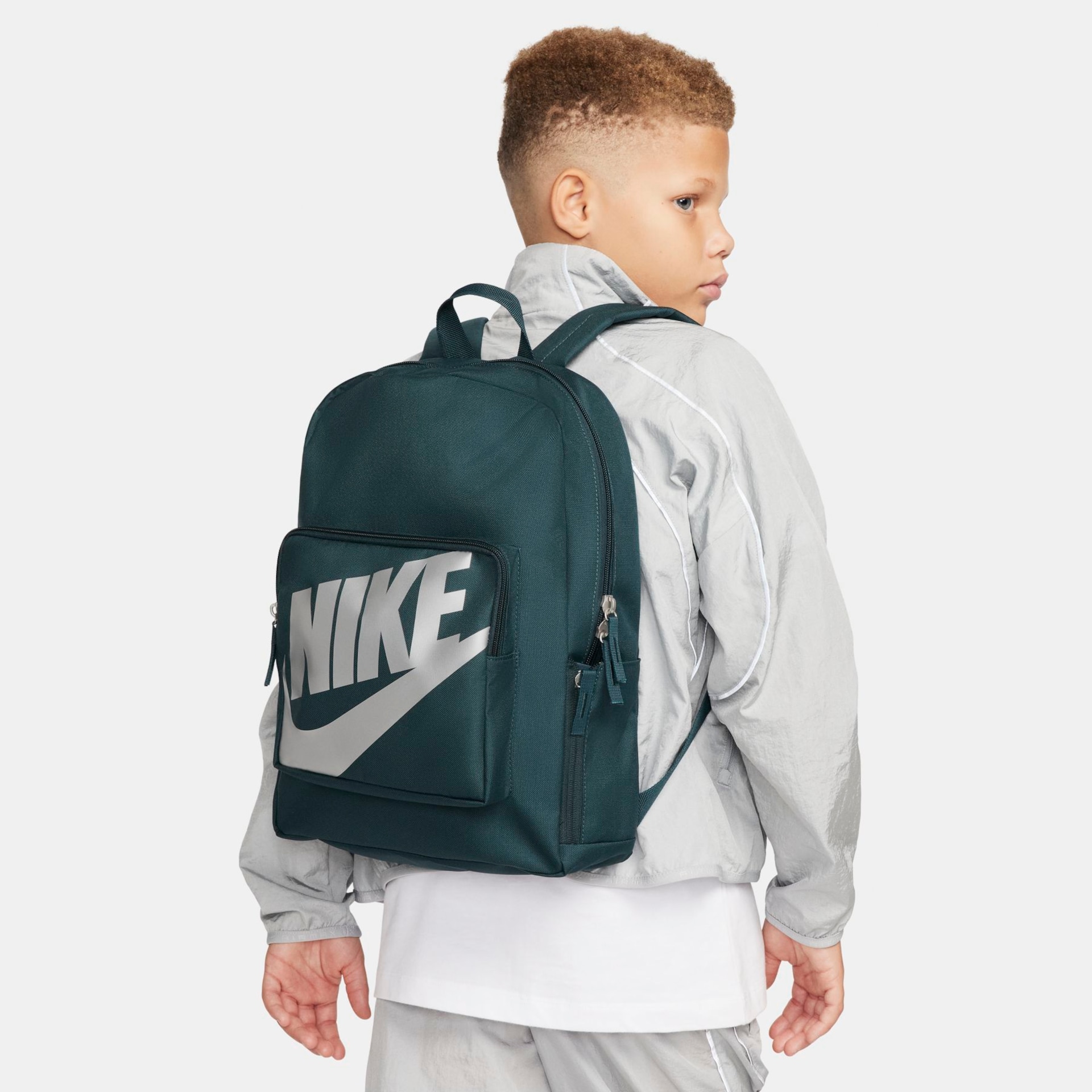 Mochila Nike Classic Infantil - Foto 1