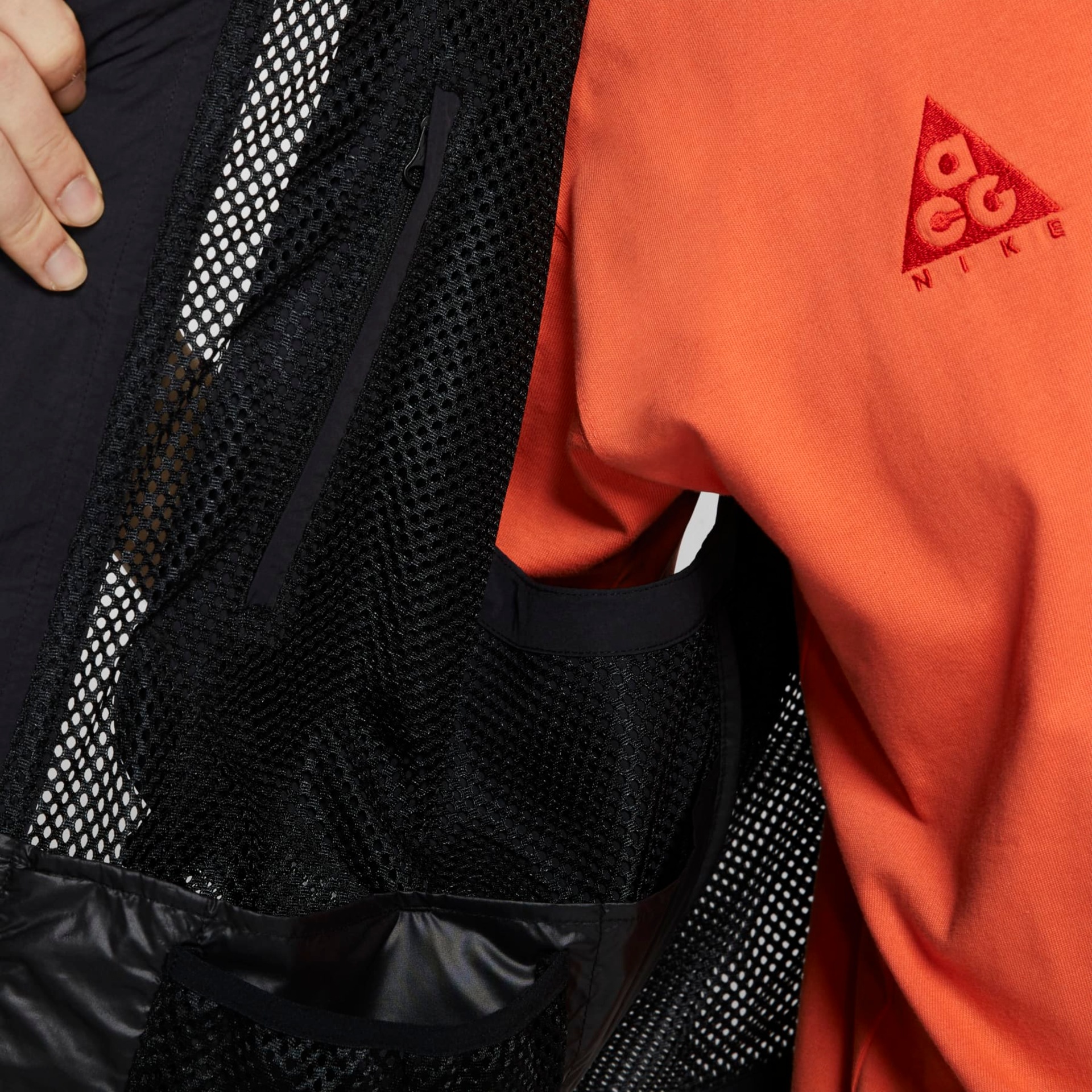 Colete Nike ACG Unissex - Foto 7