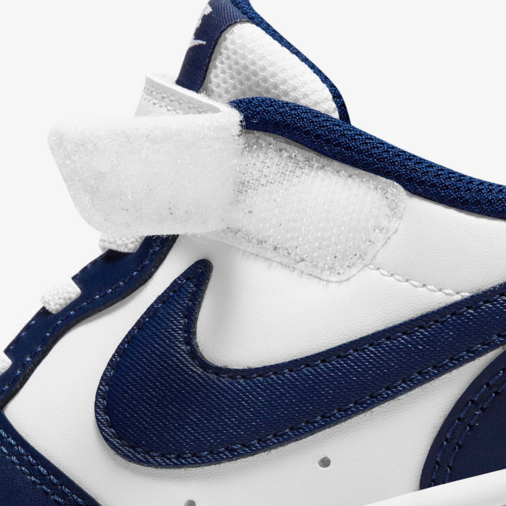 Tênis Nike Court Borough Low 2 Infantil - Foto 9
