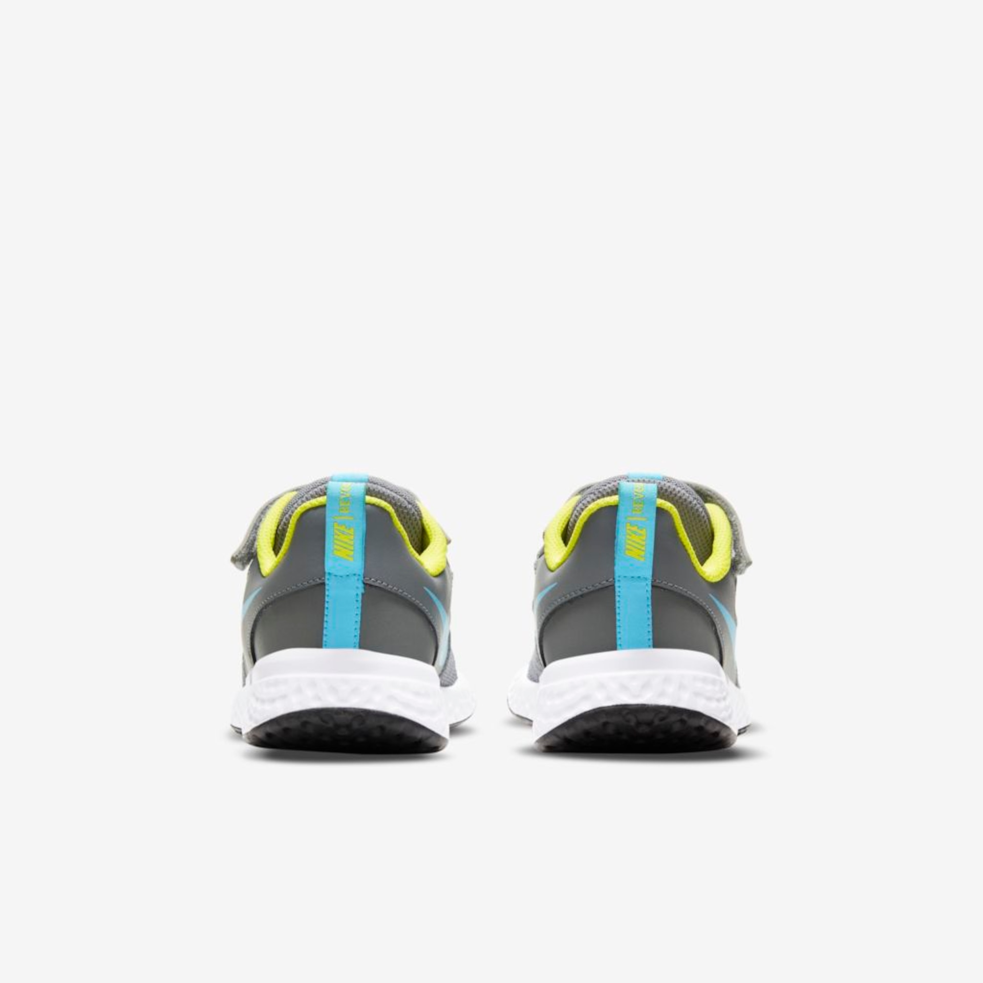 Tênis Nike Revolution 5 Infantil - Foto 6