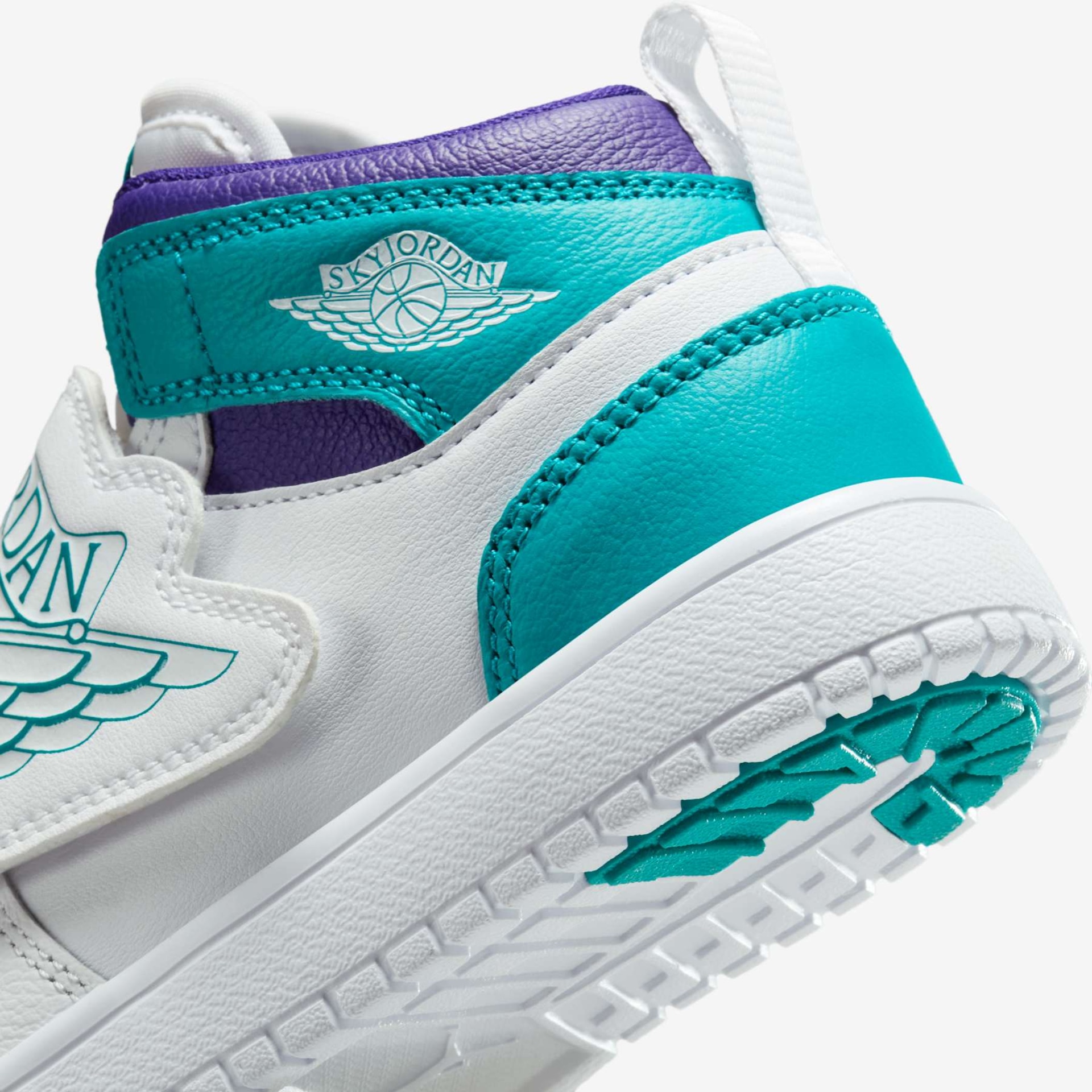 Tênis Jordan 1 Sky Infantil - Foto 8