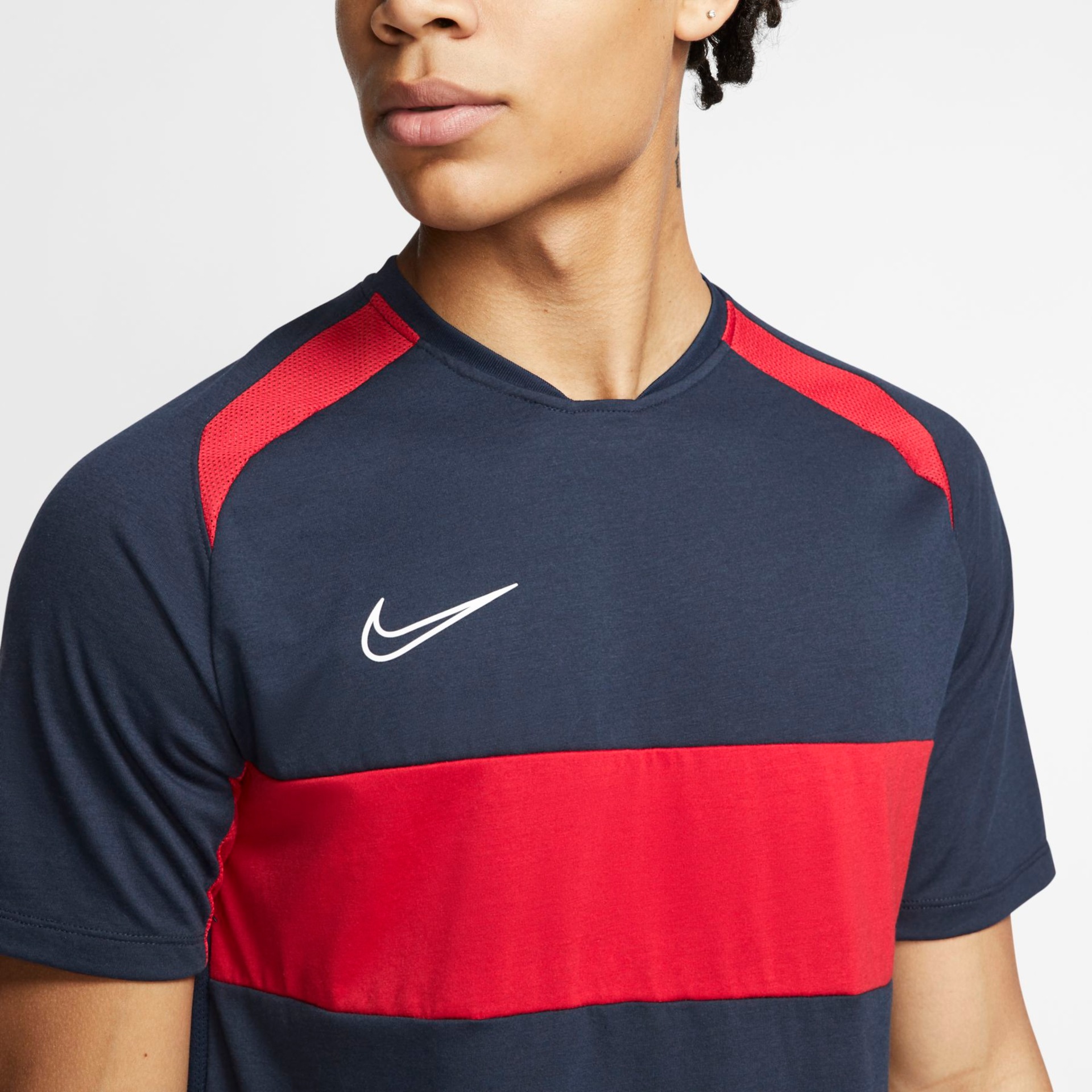 Camiseta Nike Dri-FIT Academy Masculina - Foto 3