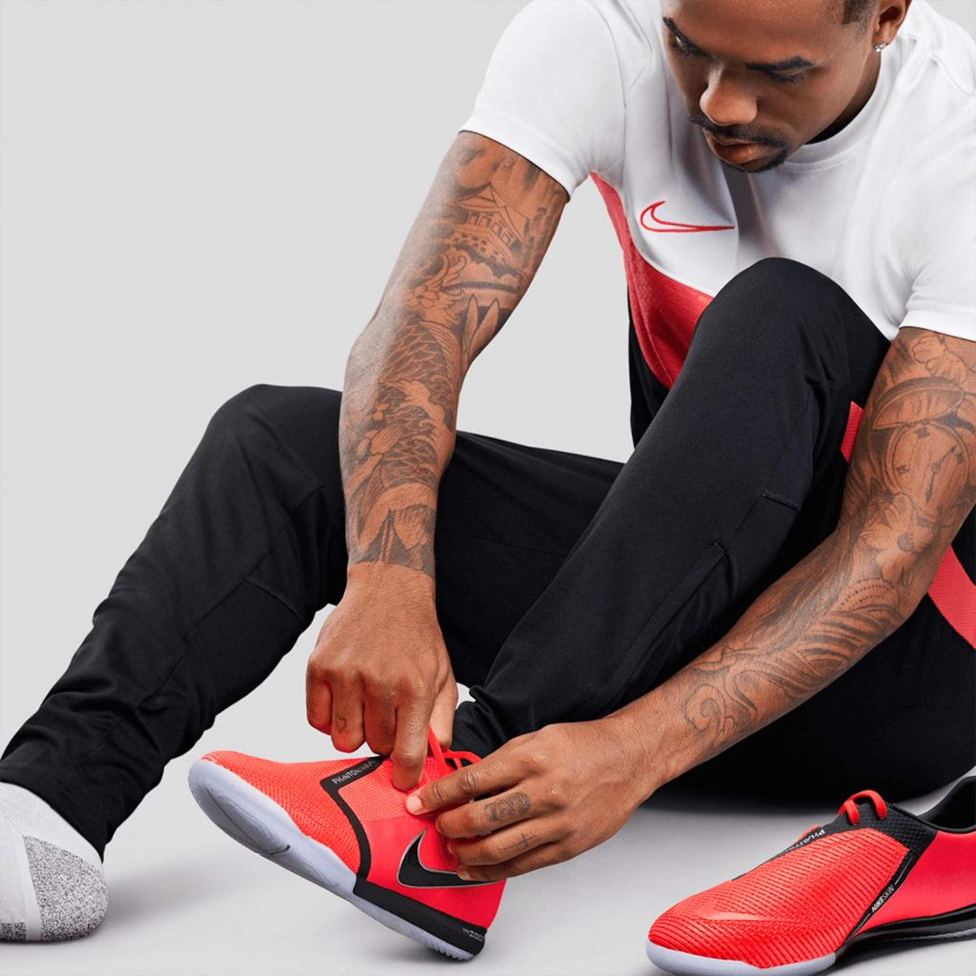 Chuteira Nike Zoom Phantom Venom Pro Futsal - Foto 7