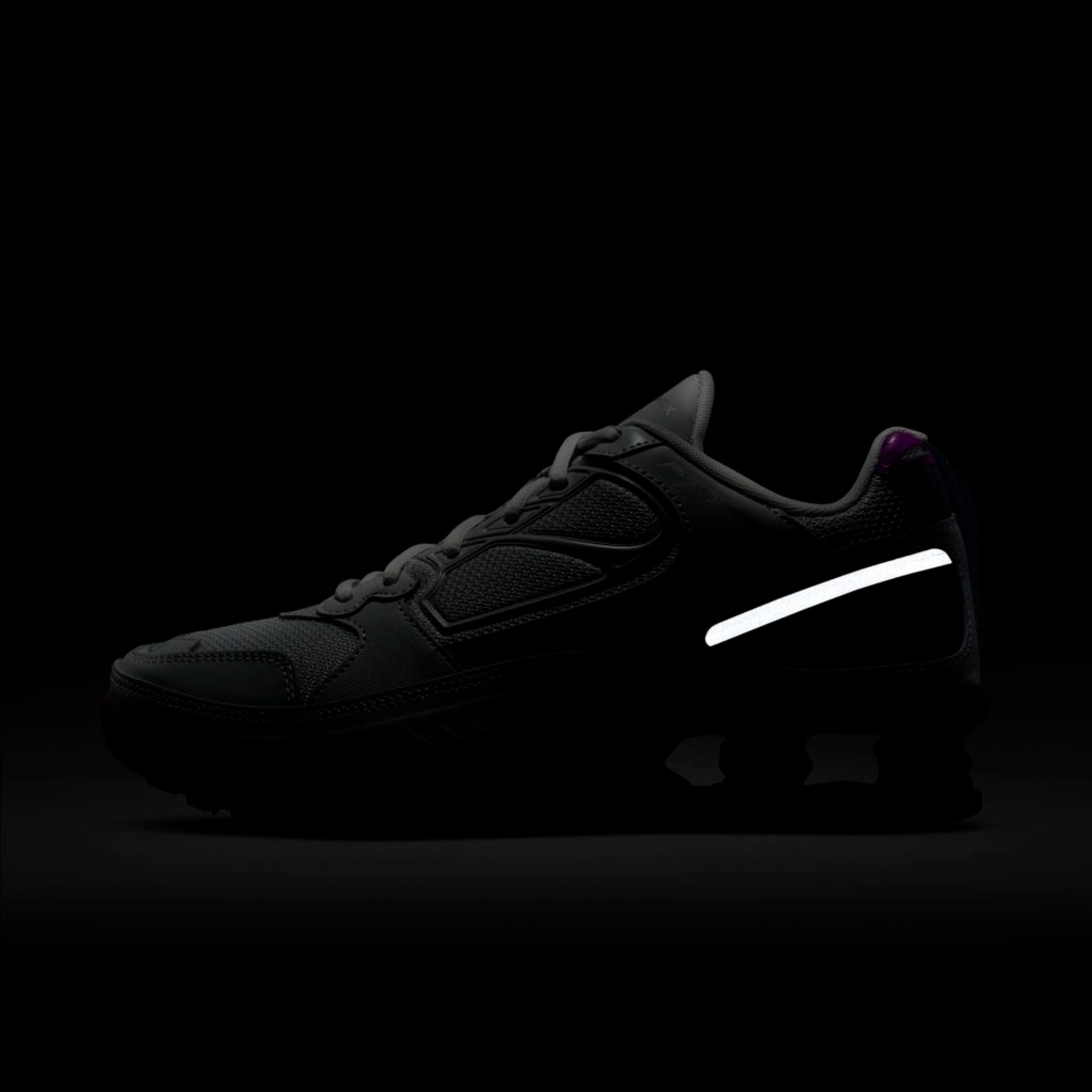 Tênis Nike Shox Enigma 9000 Feminino - Foto 7